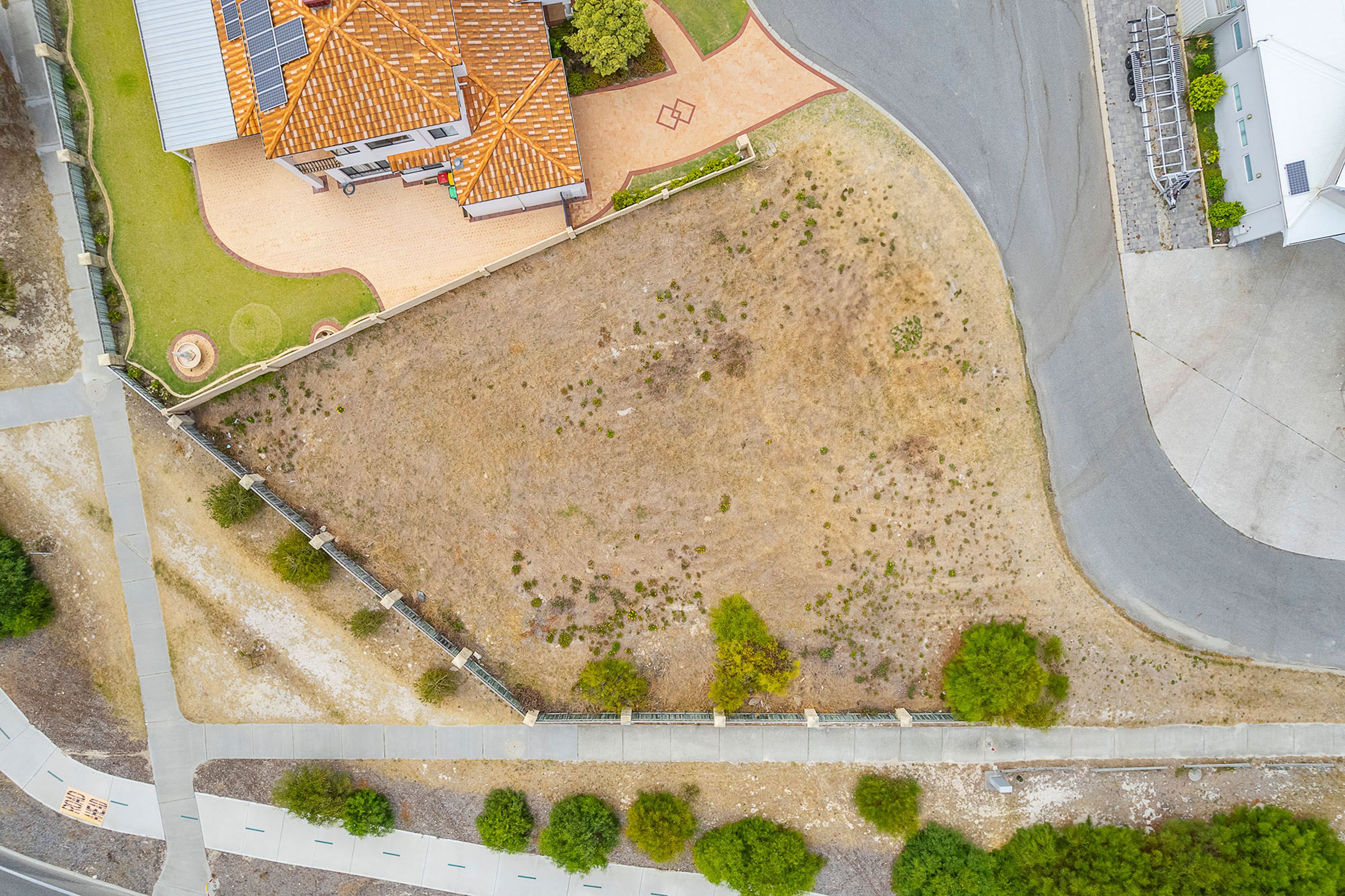 16 BLOCK PLACE, Ocean Reef - Thumbnail 3