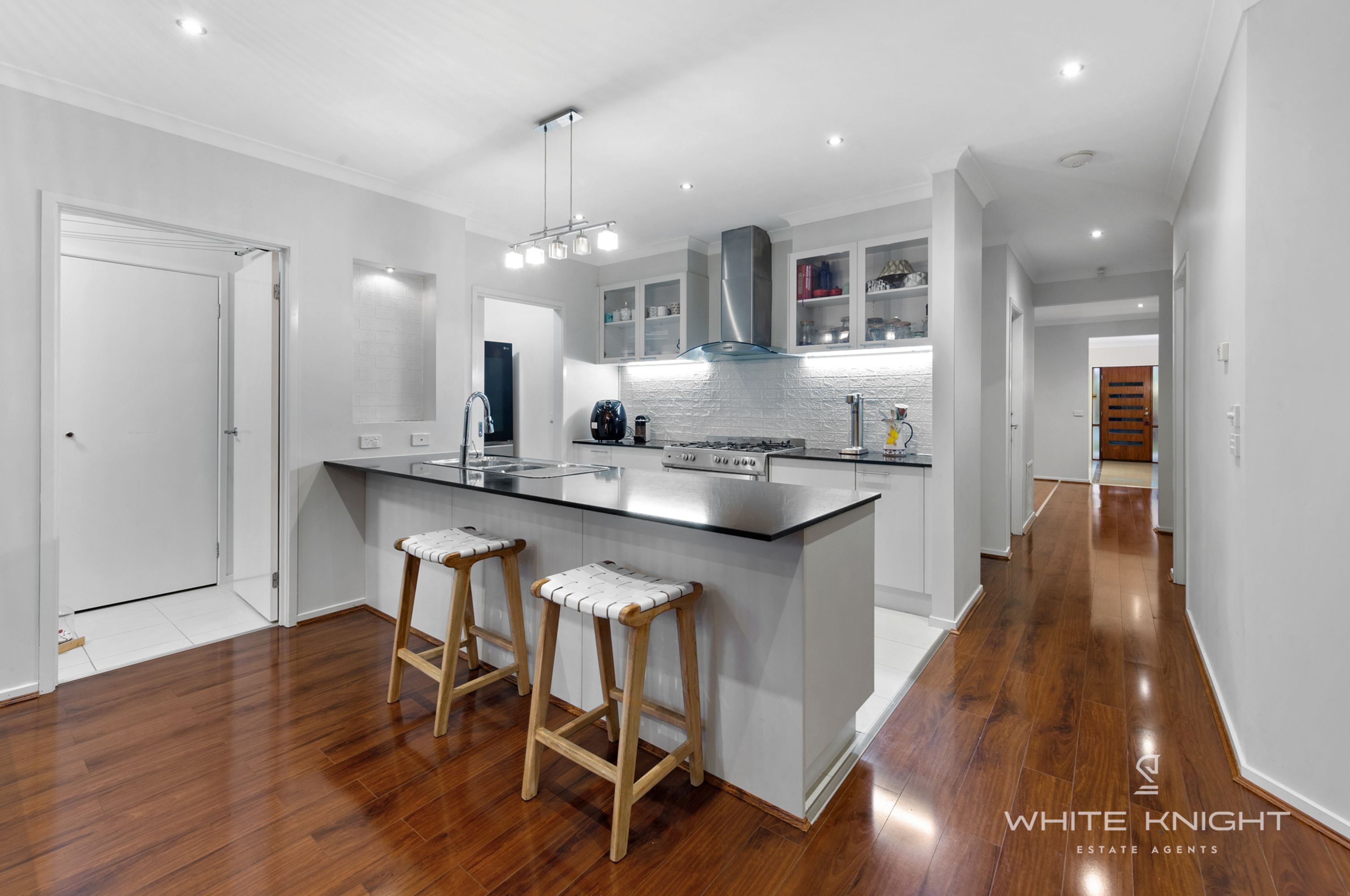 38 Wilkins Crescent, Burnside Heights VIC 3023, Burnside Heights - Thumbnail 4