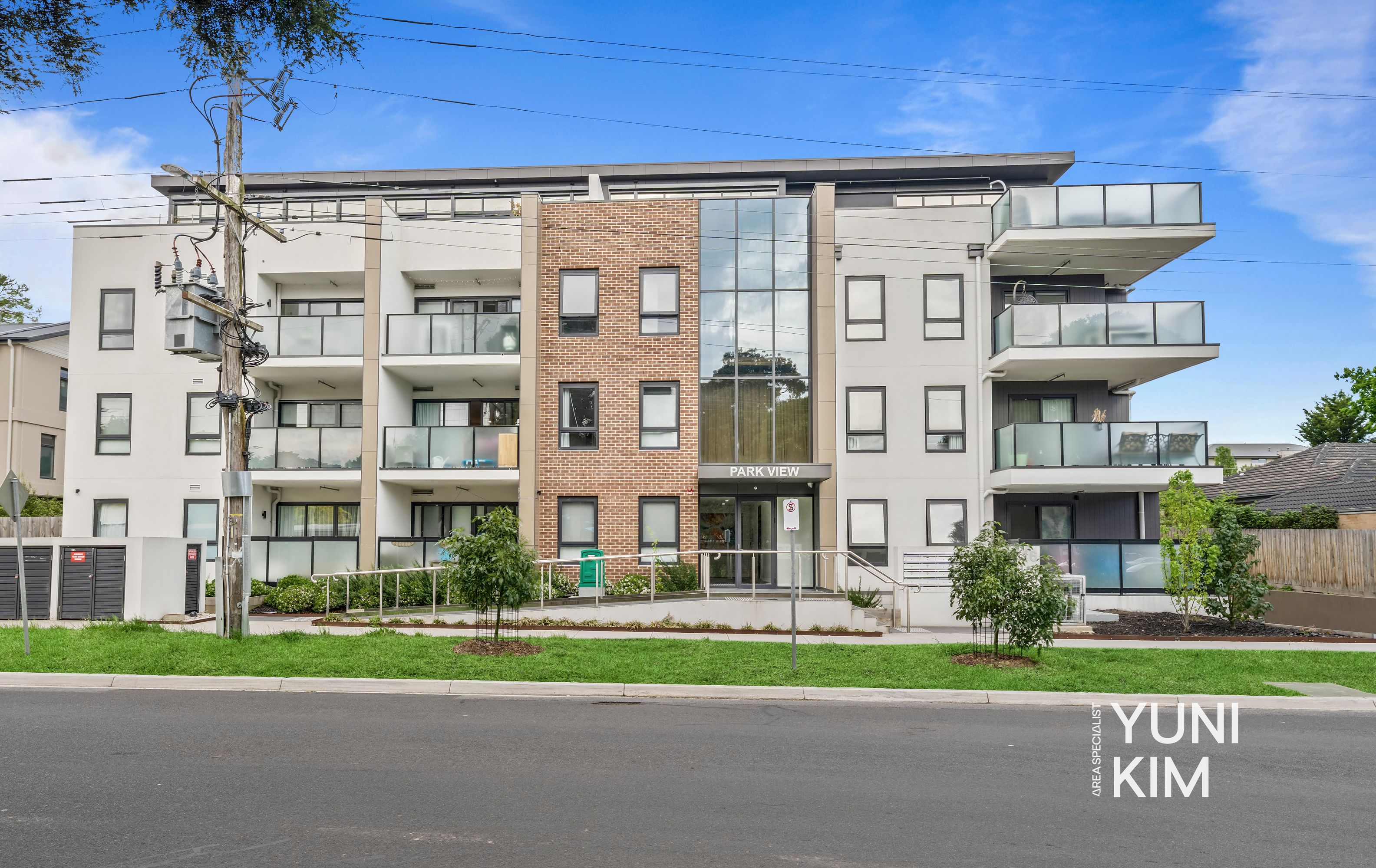 204/16 Springfield Avenue, Croydon - Image 1
