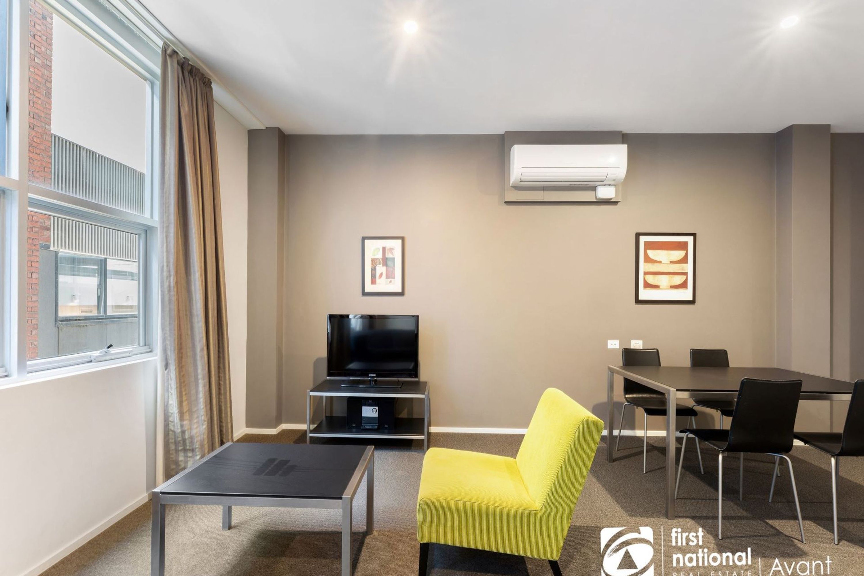 209/100 Exhibition Street, Melbourne - Thumbnail 5