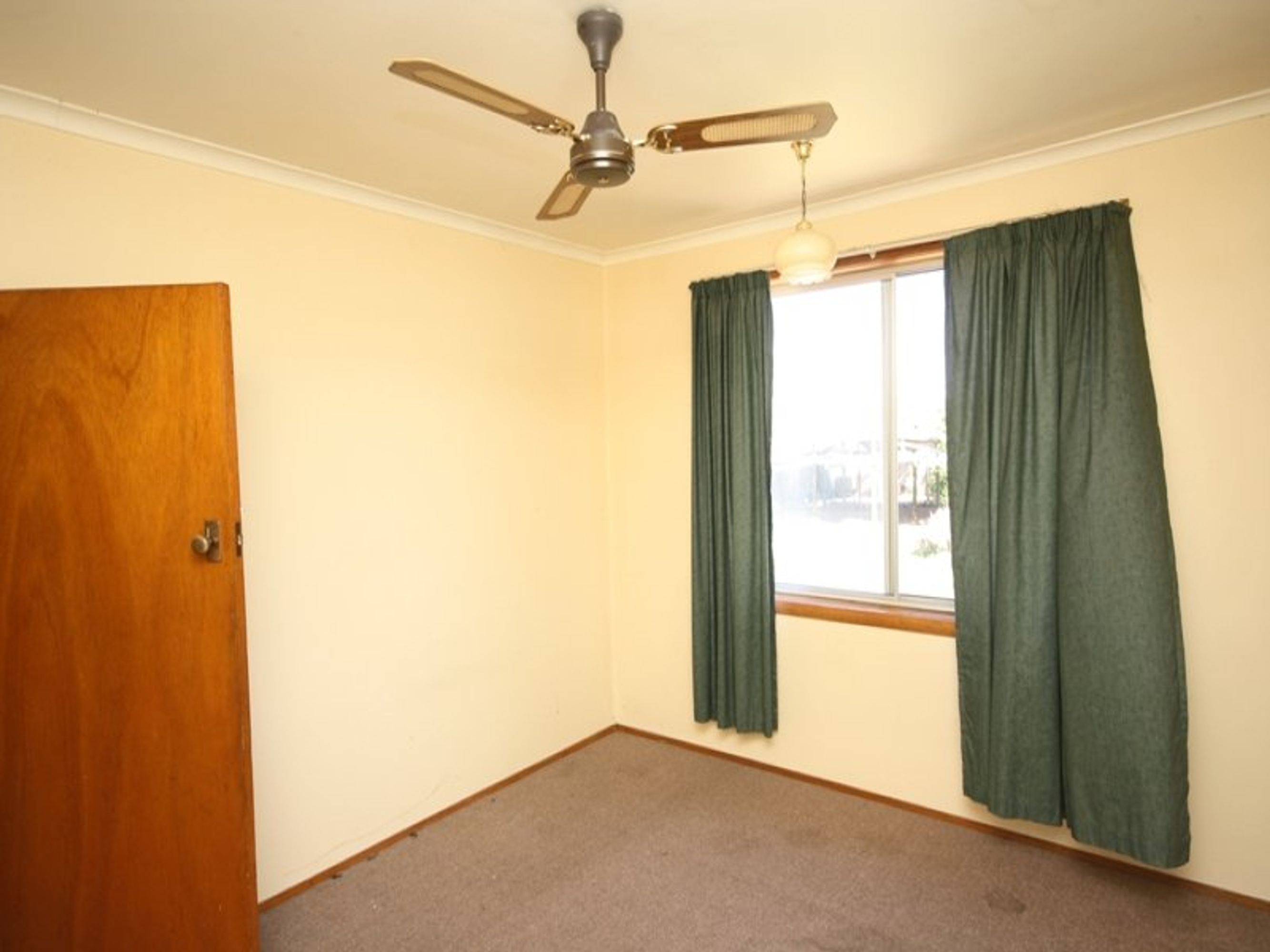 14 Hutchesson Street, Horsham VIC 3400, Horsham - Thumbnail 3