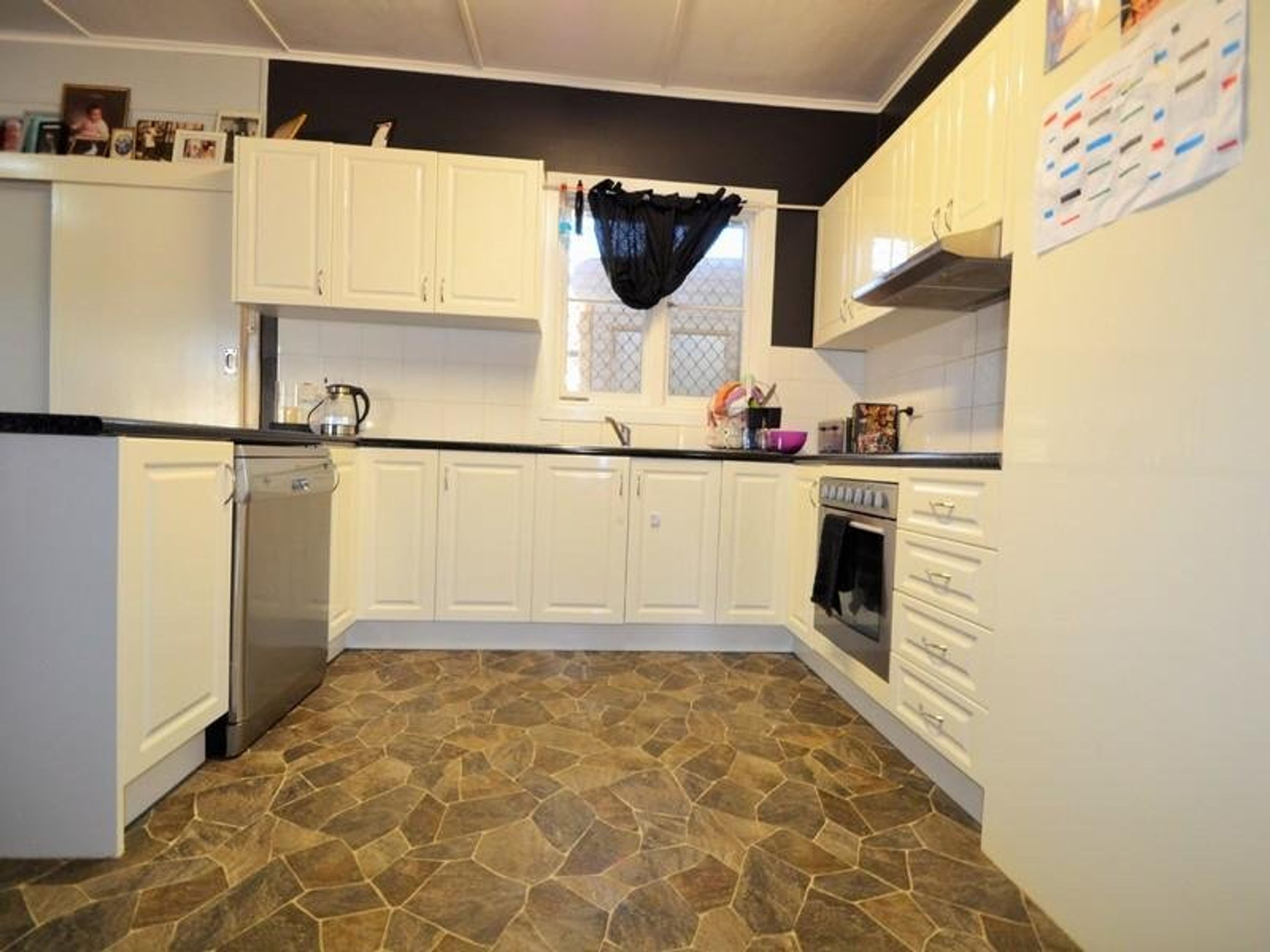 19A Corbet Place, South Hedland, South Hedland - Thumbnail 3