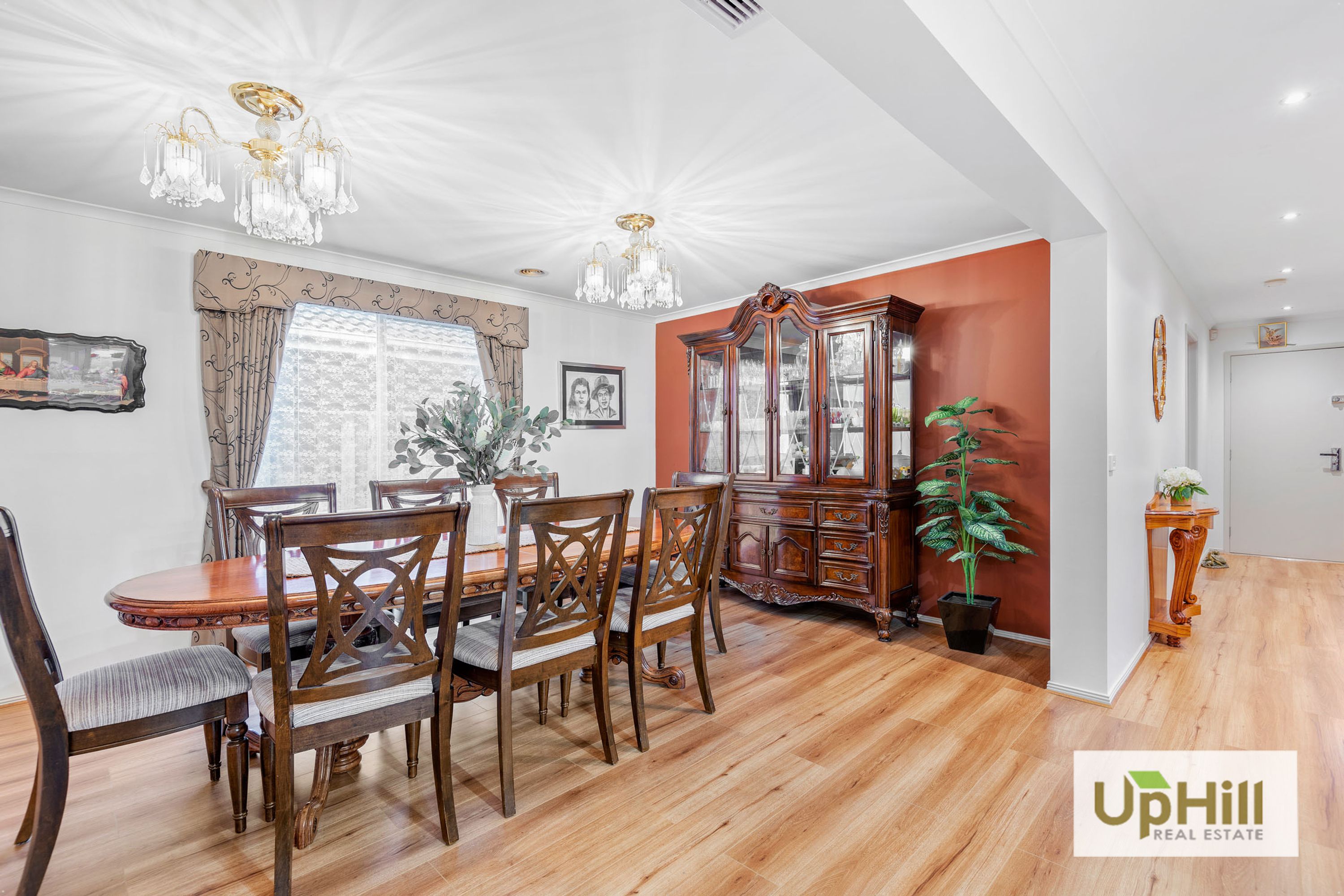 19 Cypress Close, Hampton Park - Thumbnail 2