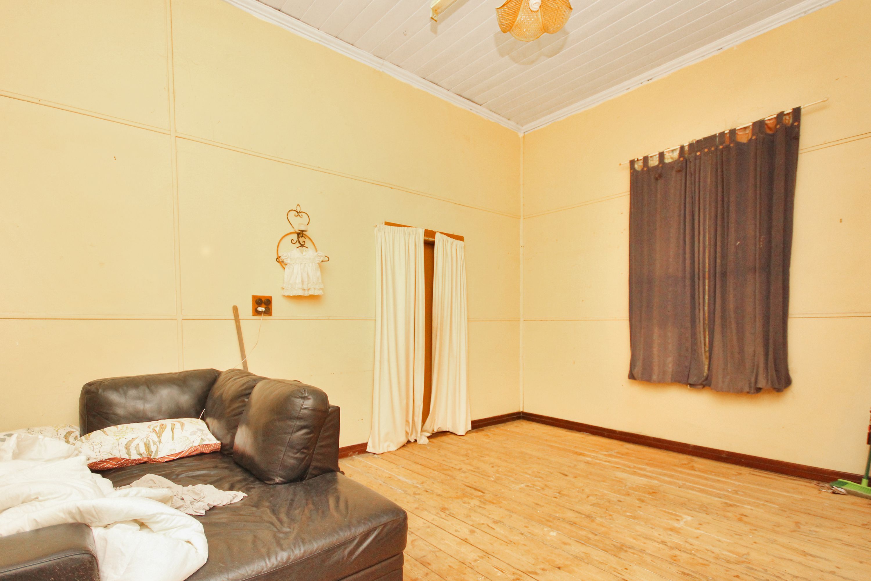 16 Anderson Street, Horsham VIC 3400, Horsham - Thumbnail 5