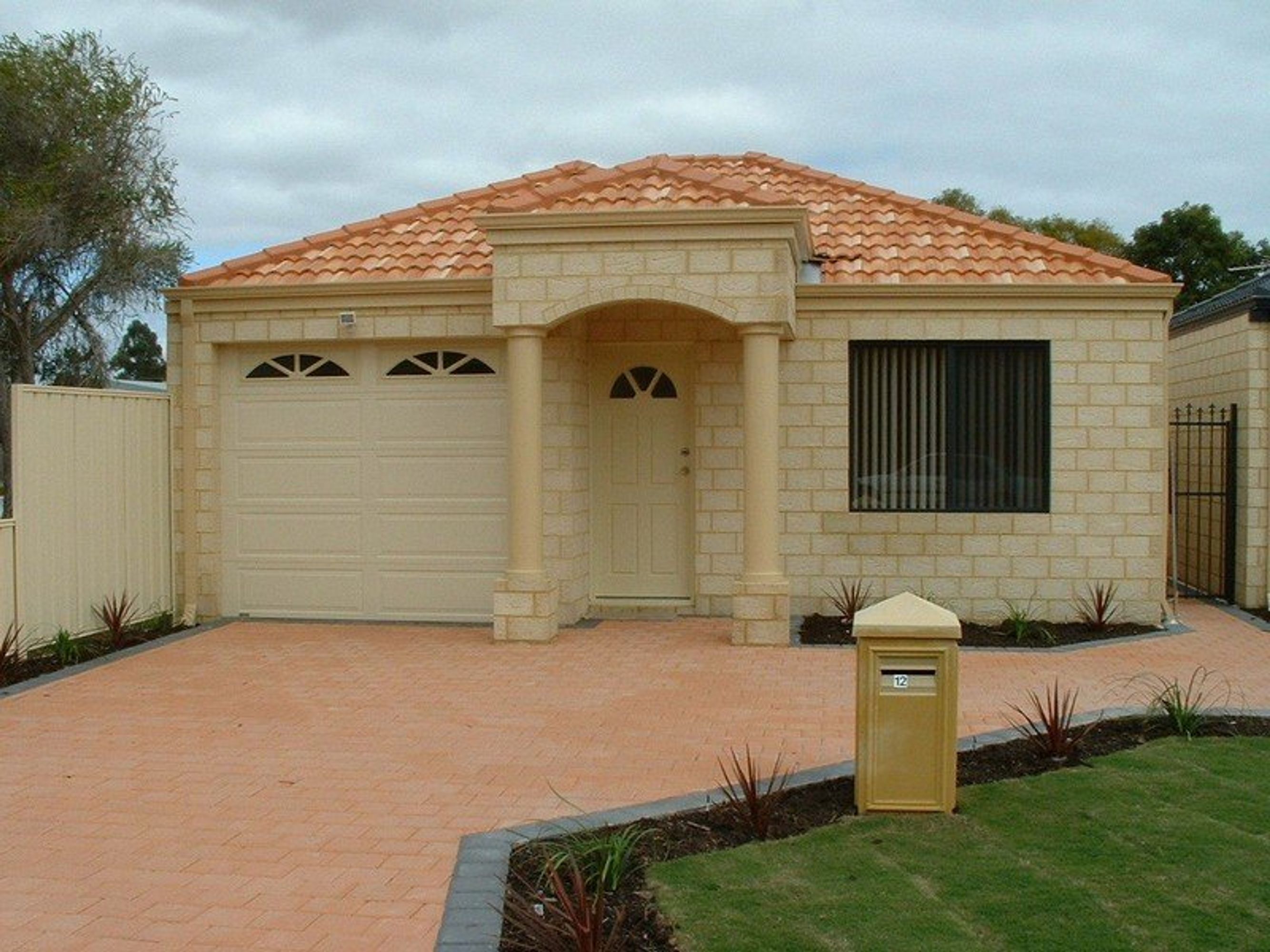 12 Stanbury Crescent, Morley, WA 6062, Morley - Thumbnail 8