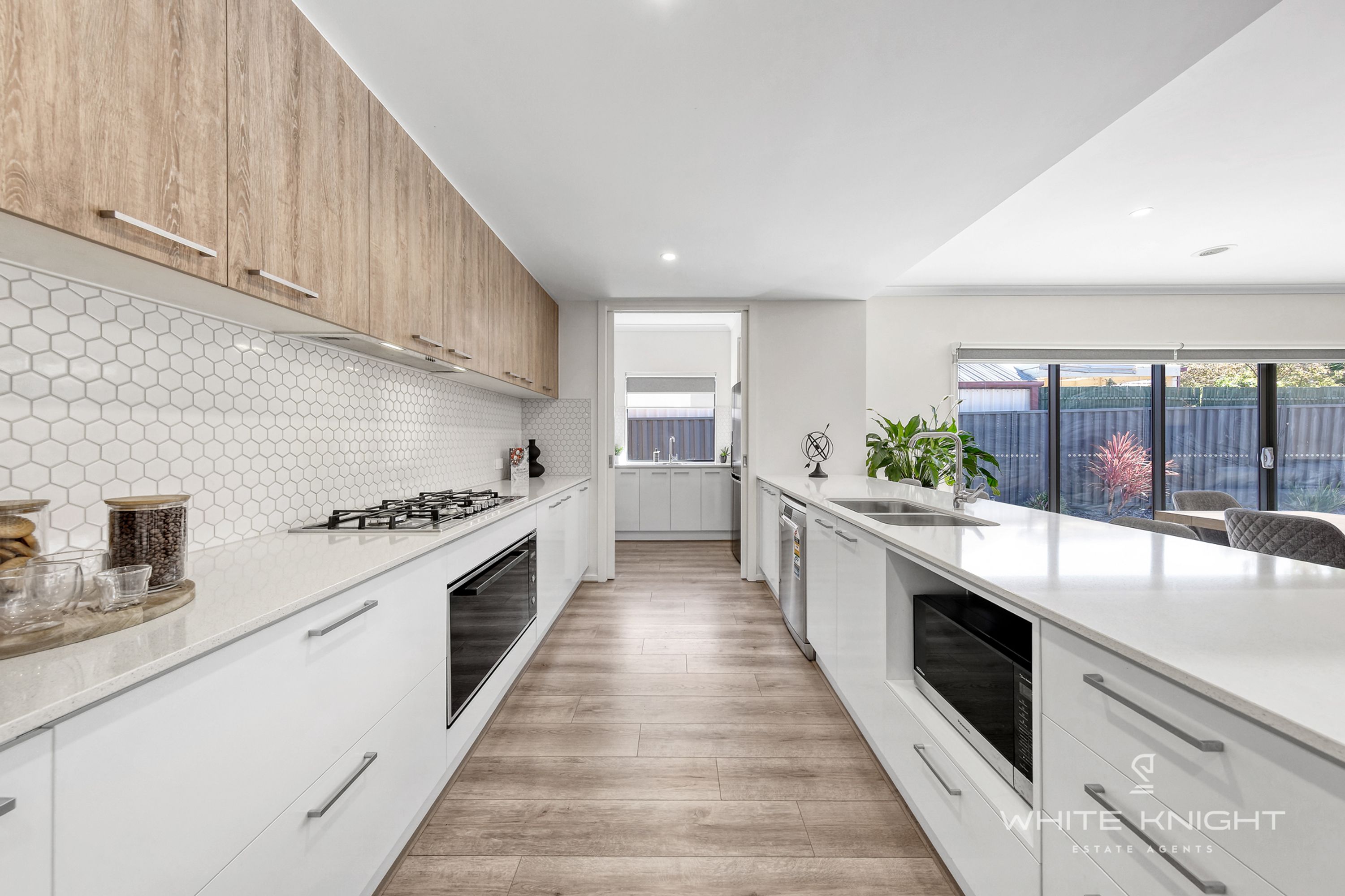 11 Rafter Drive, St Albans VIC 3021, St Albans - Thumbnail 3