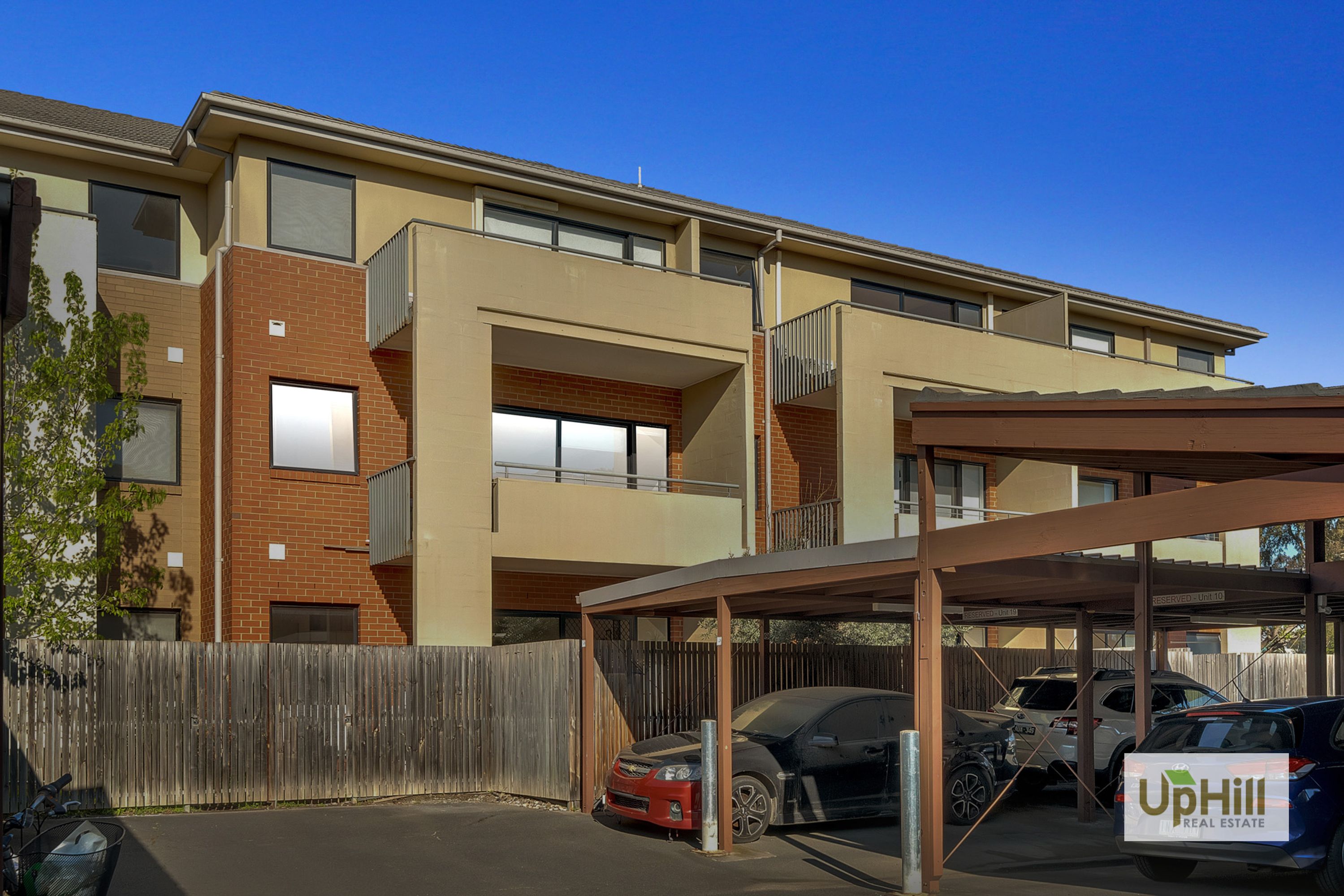 26/1 Greenfield Drive, Clayton - Thumbnail 2