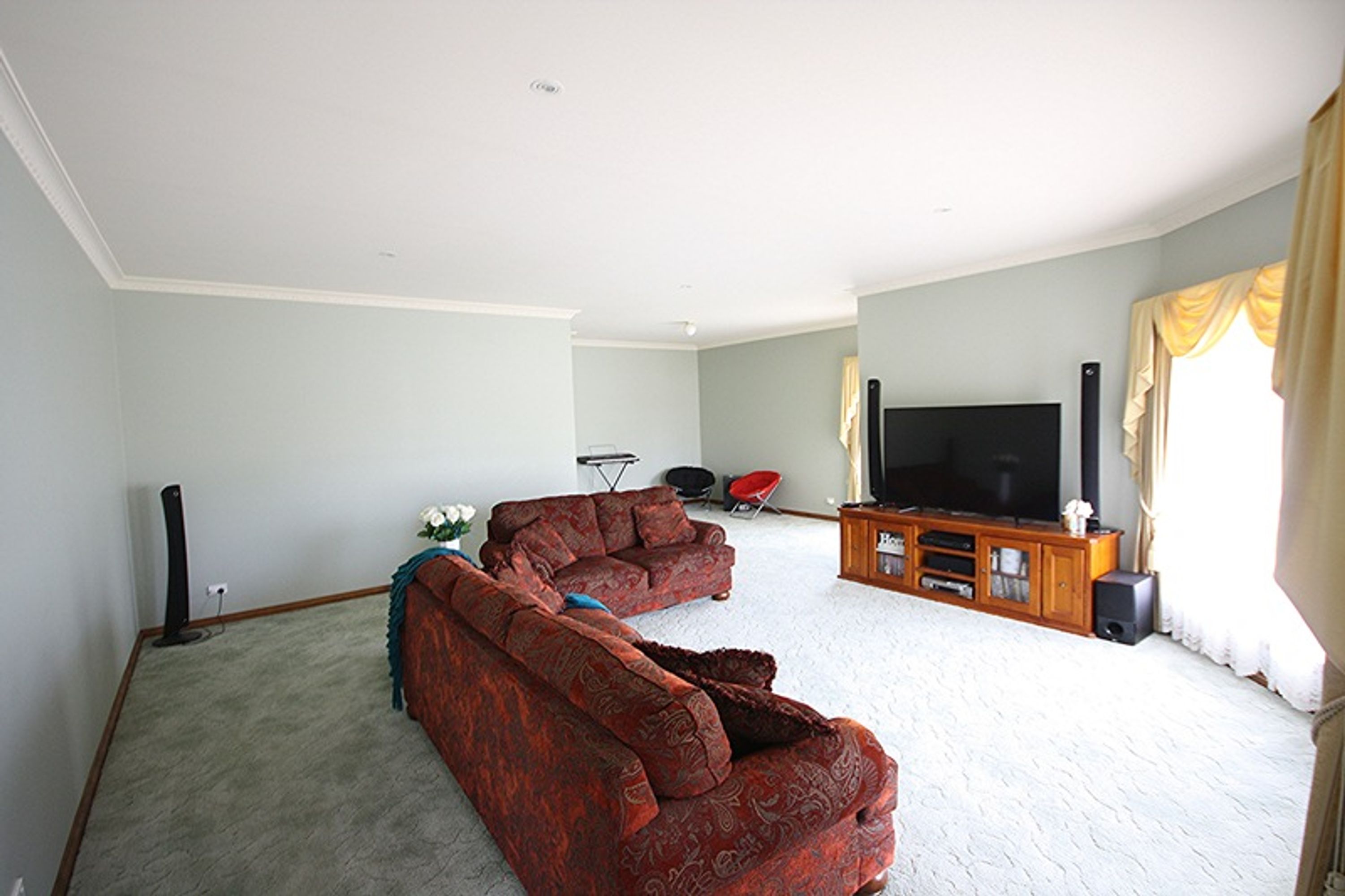 19 Knowles Street, Horsham VIC 3400, Horsham - Thumbnail 3