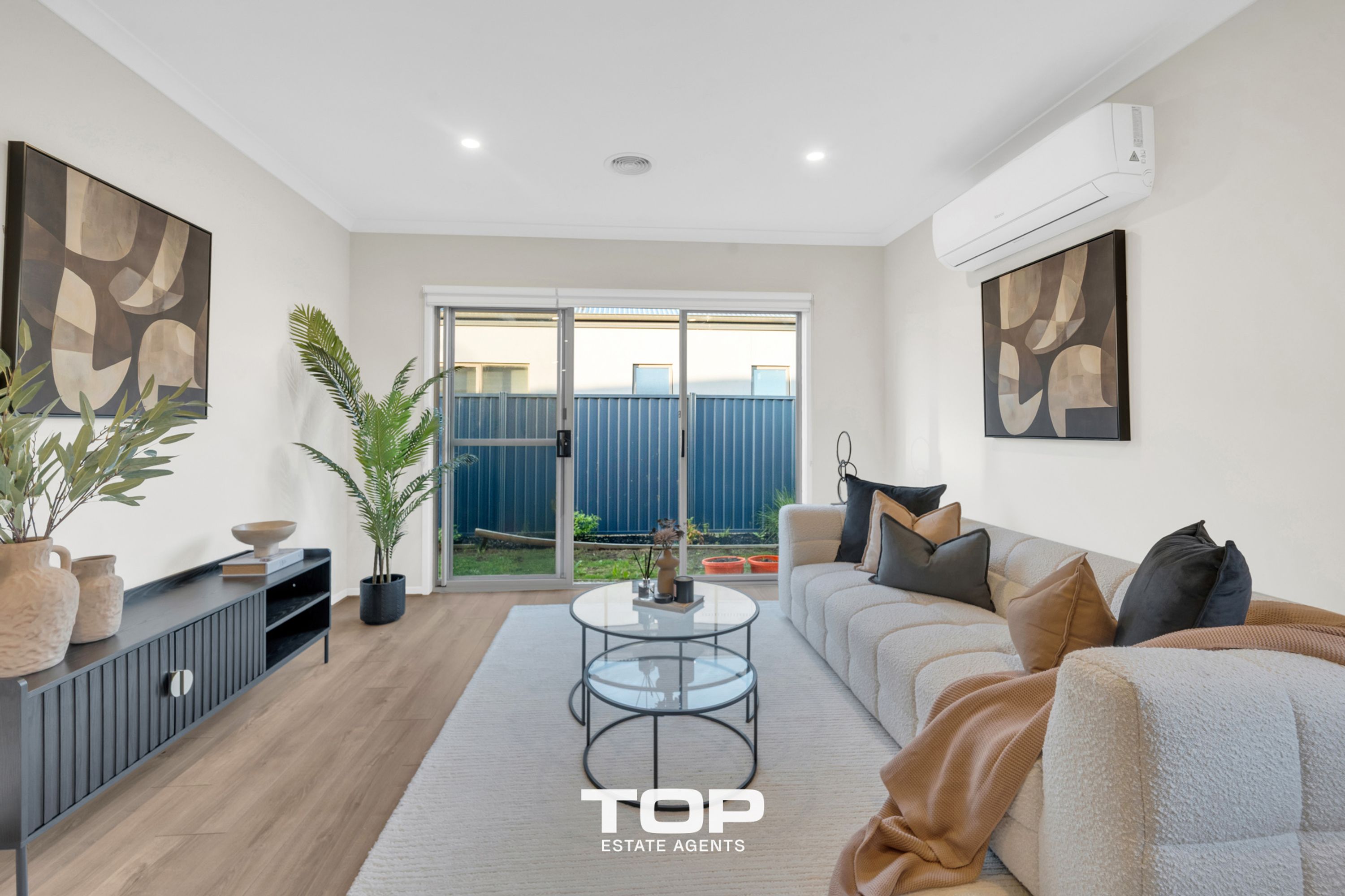 69 Guineas Street, Cranbourne East - Thumbnail 4