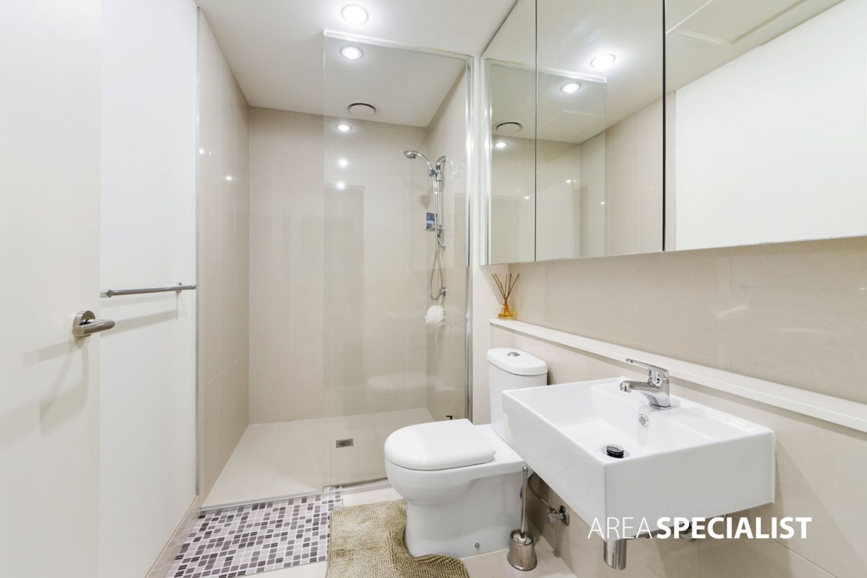 16/1 Woodward Way, Caroline Springs VIC 3023, Caroline Springs - Thumbnail 8