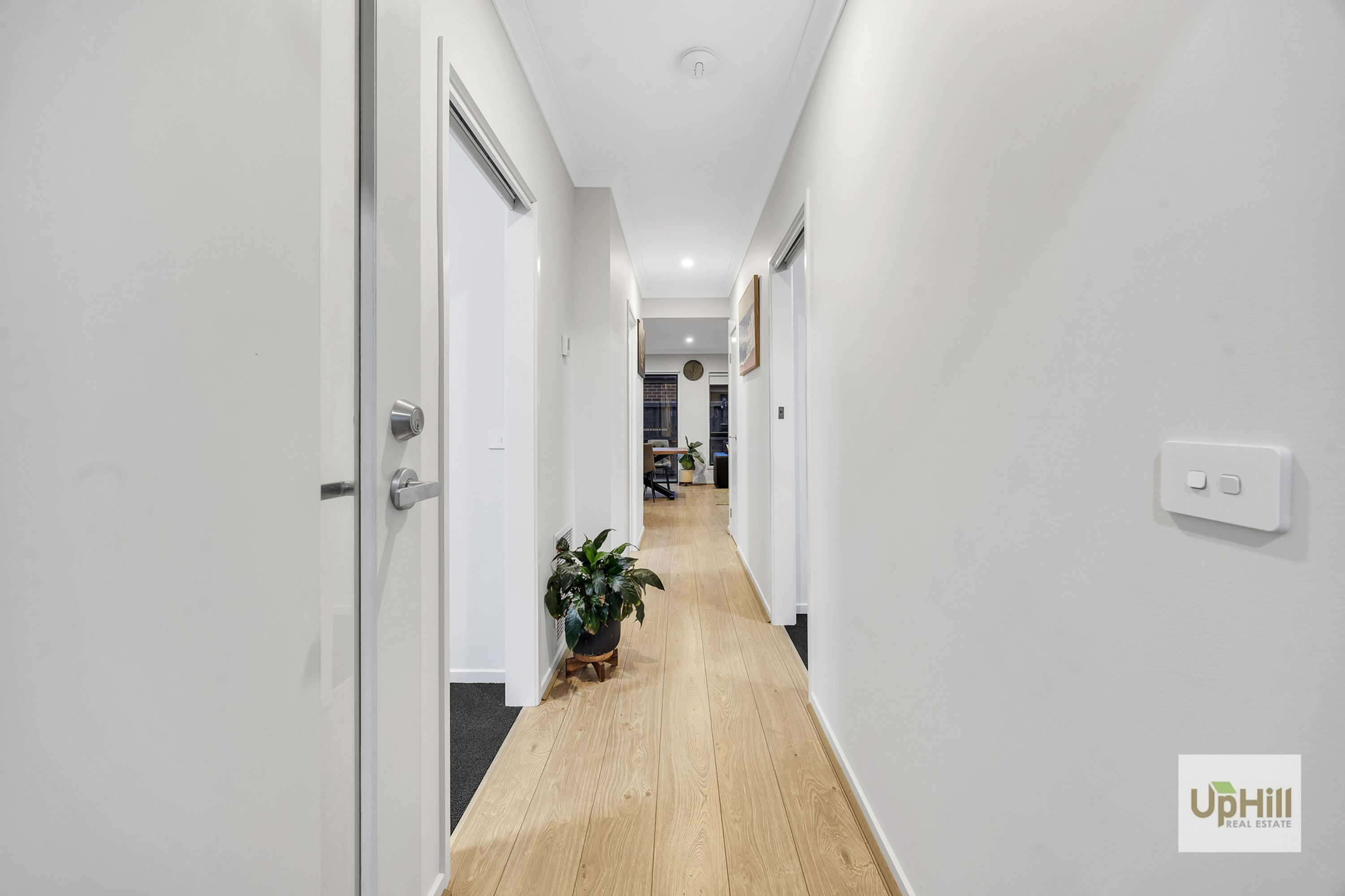 2 Salers Road, Clyde North - Thumbnail 5