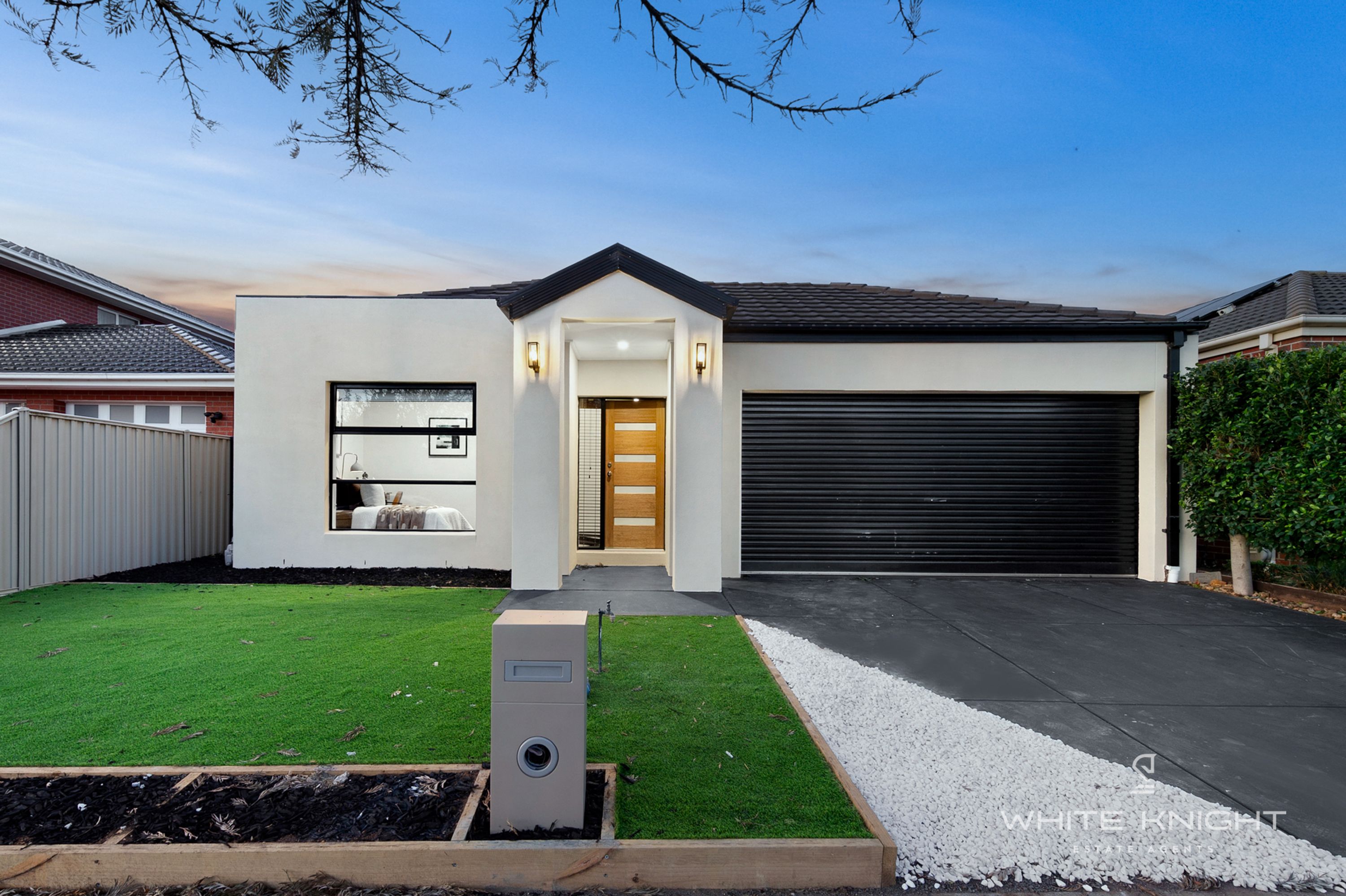 25 Blakeville Drive, Caroline Springs VIC 3023, Caroline Springs - Thumbnail 2