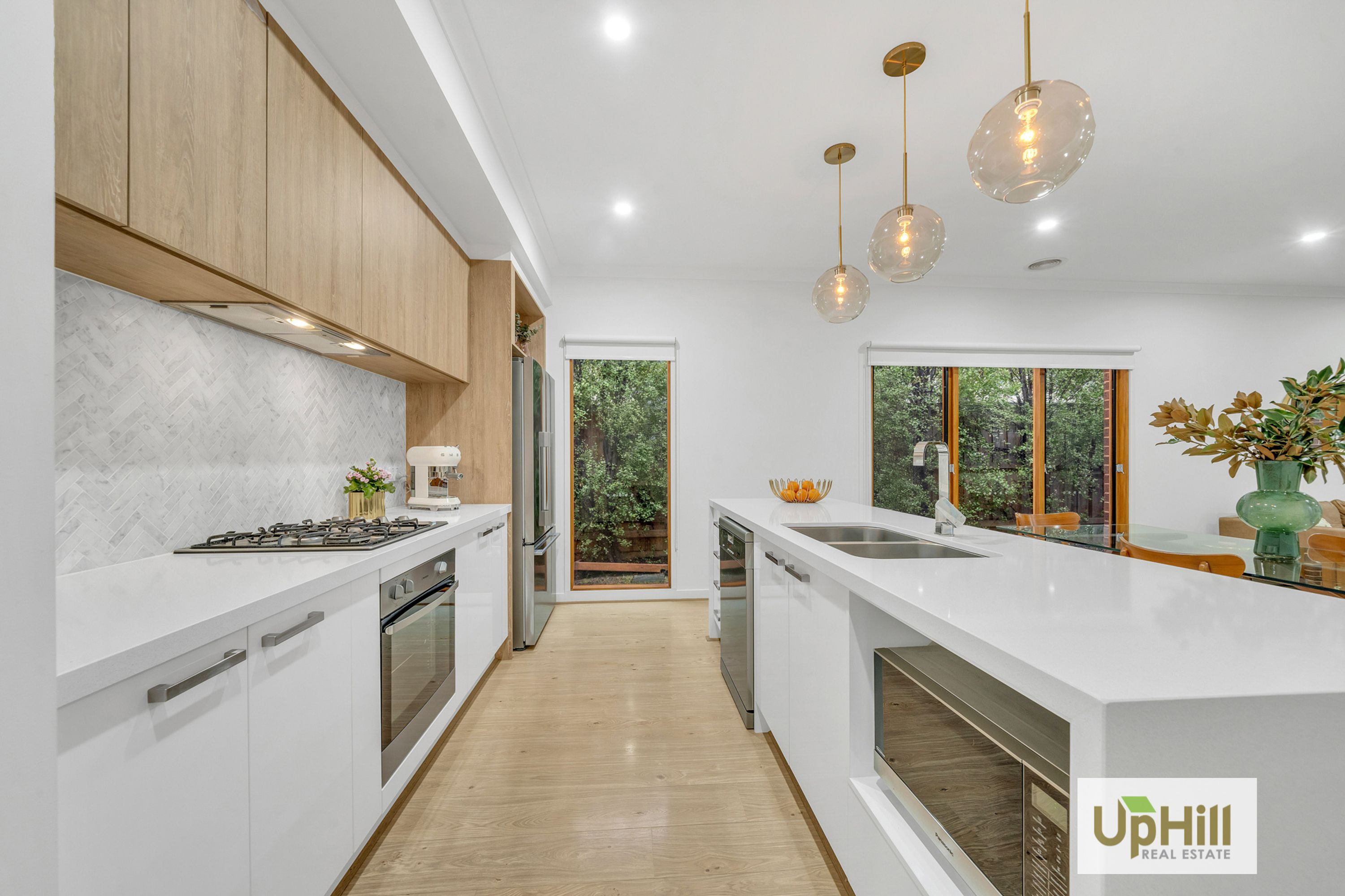 6 Harlequin Way, Clyde North - Thumbnail 6