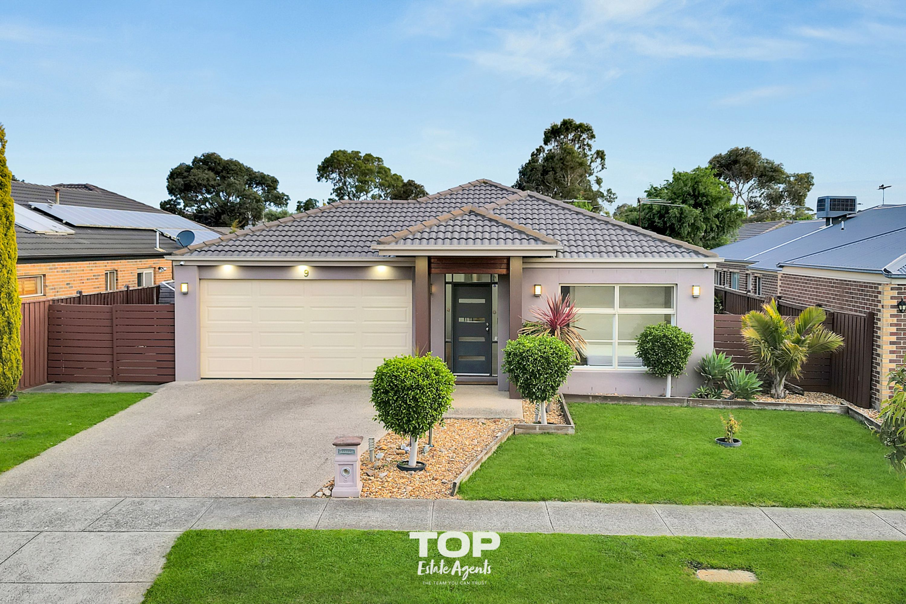 9 Locky Grove, Lyndhurst - Thumbnail 2