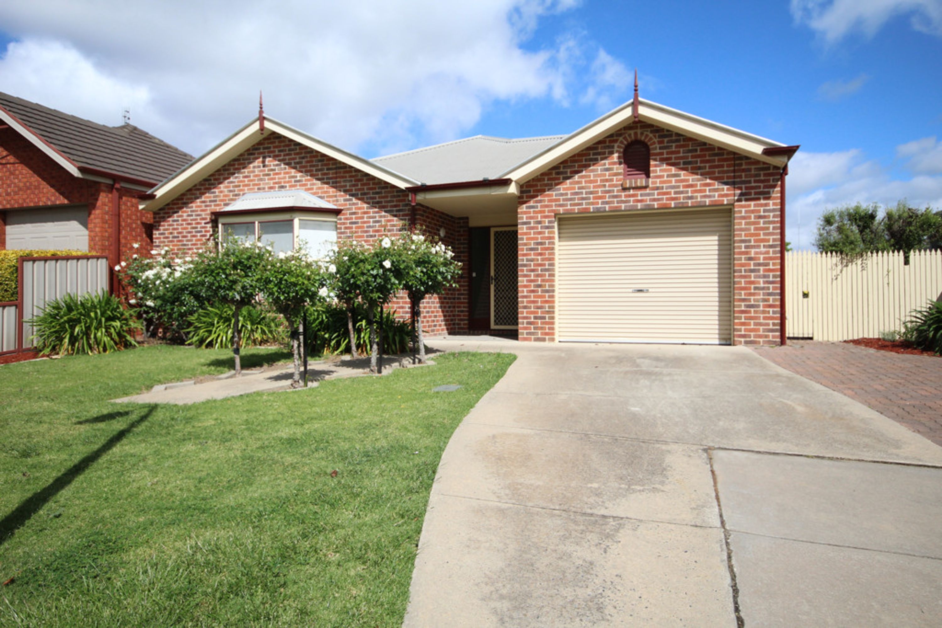 12 Magee Court, Horsham VIC 3400