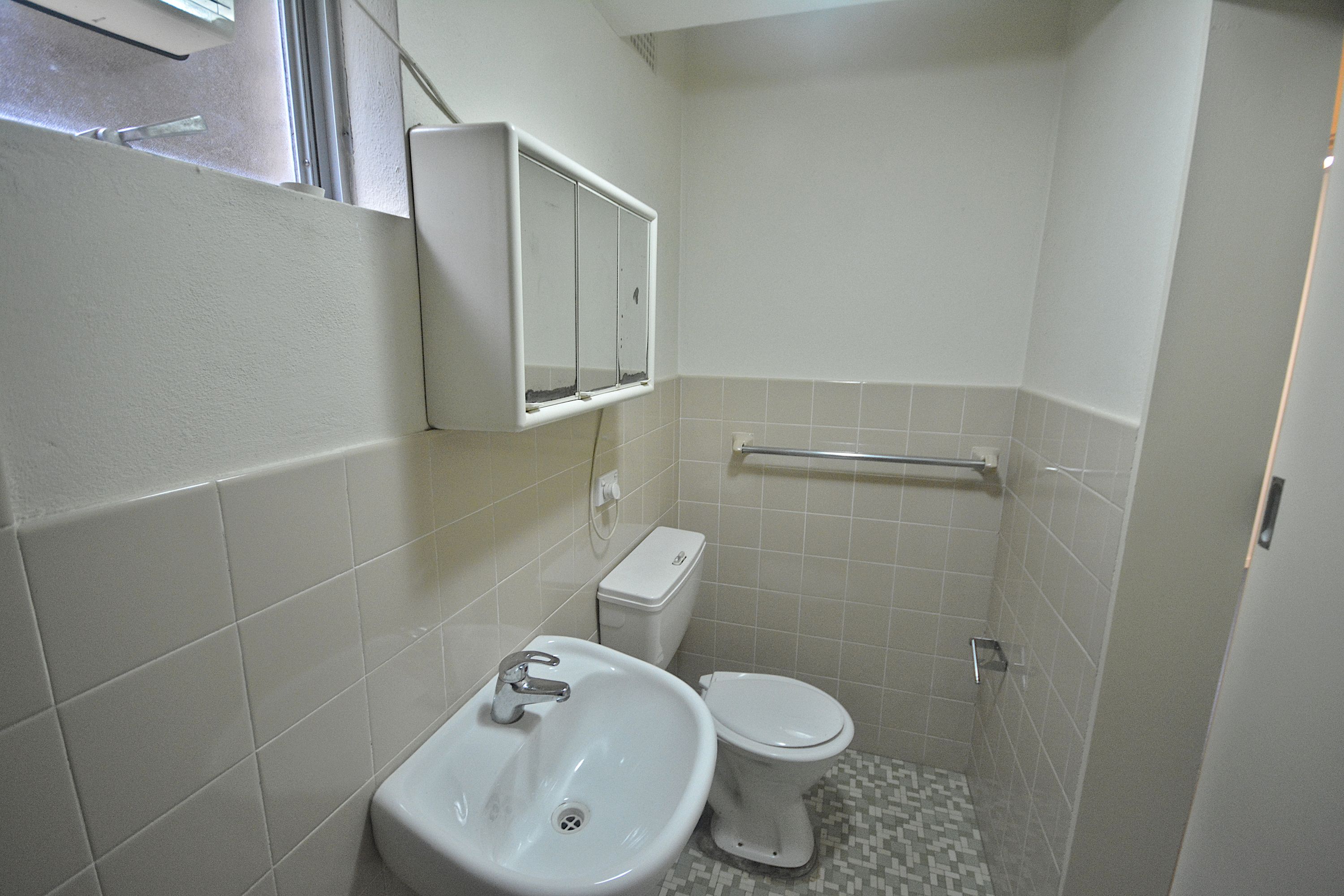 3/4 David Road, Springwood - Thumbnail 6