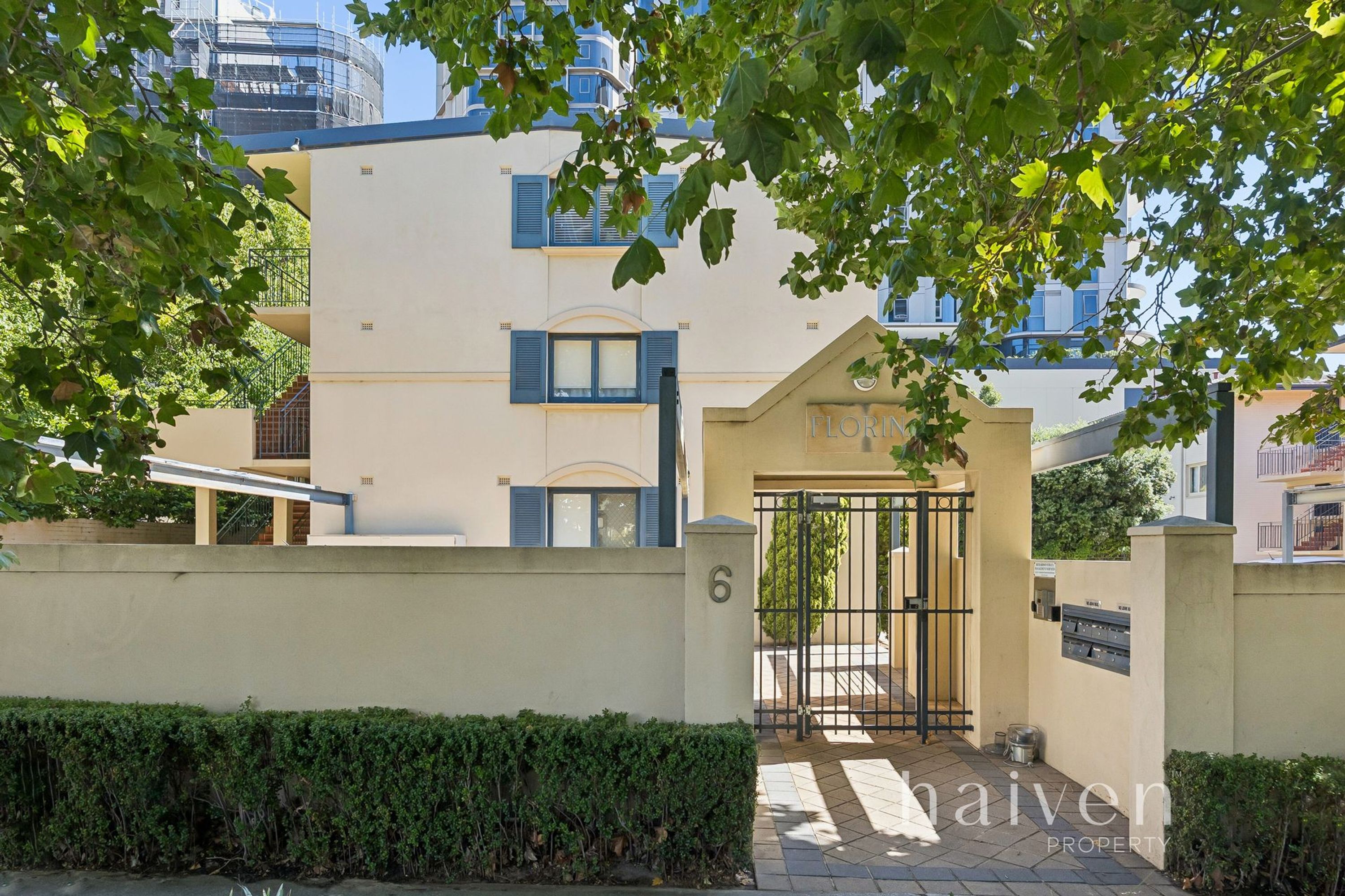 11/11/6 Kintail Road, Applecross - Image 1