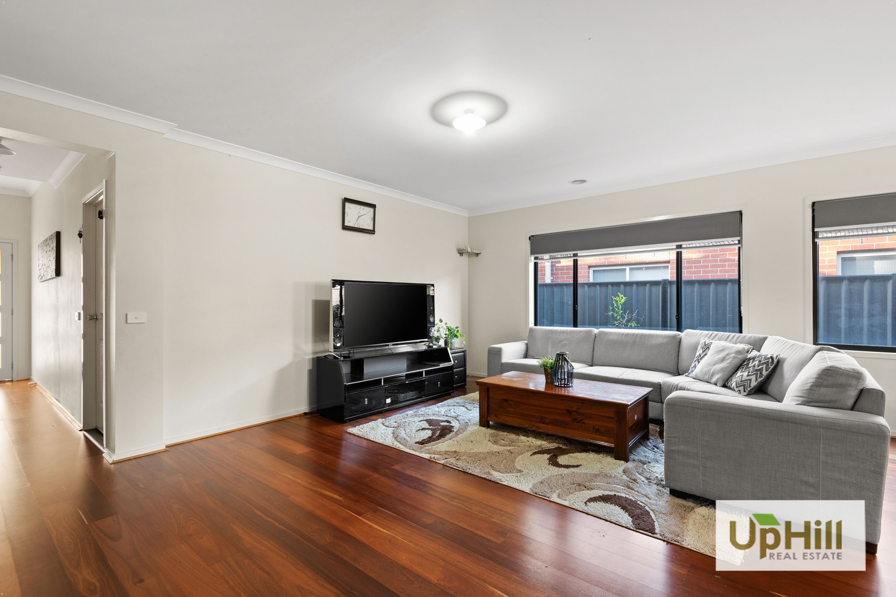 15 Pleven Rise, Clyde North - Thumbnail 5