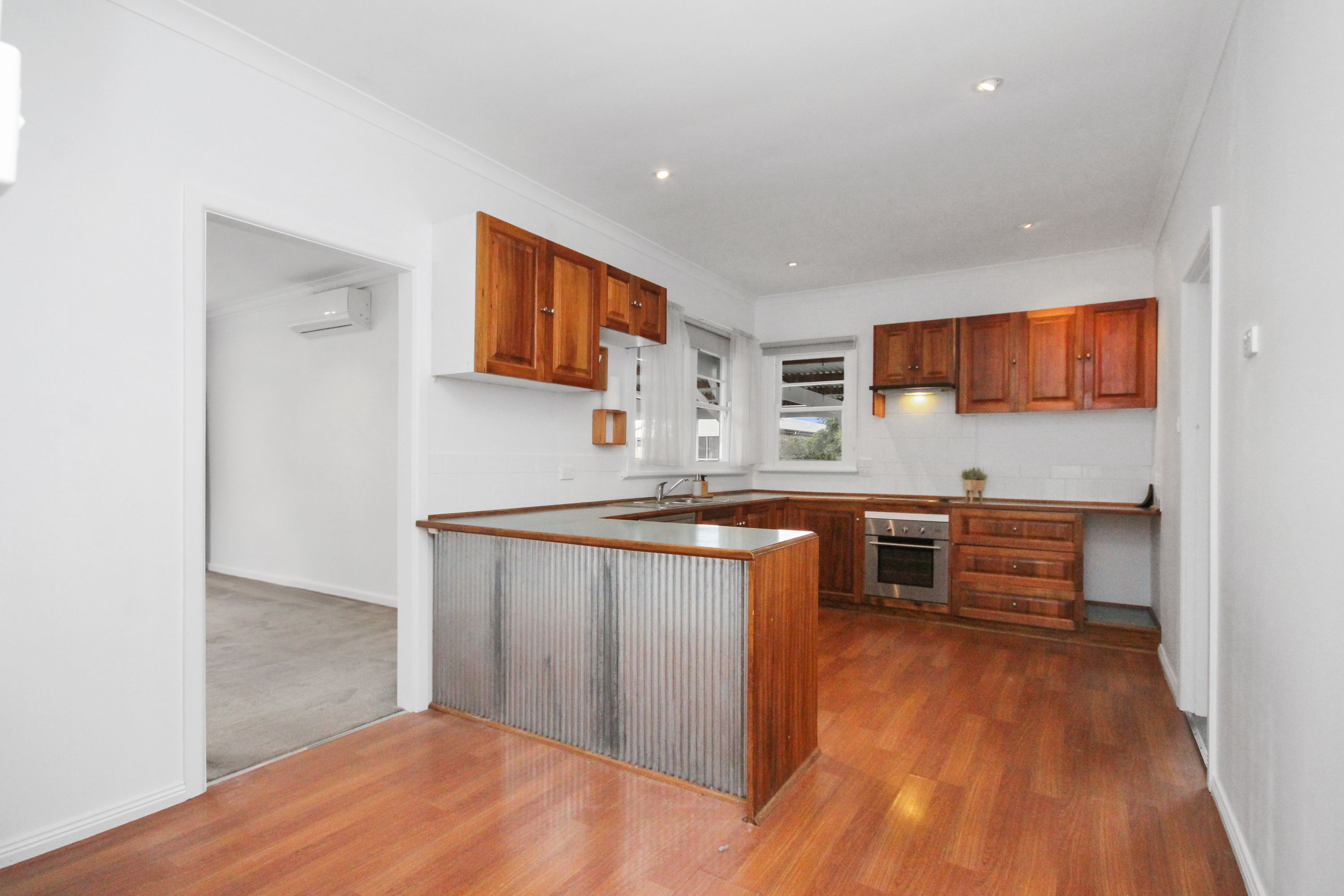 2 Robin Street, Horsham VIC 3400, Horsham - Thumbnail 3
