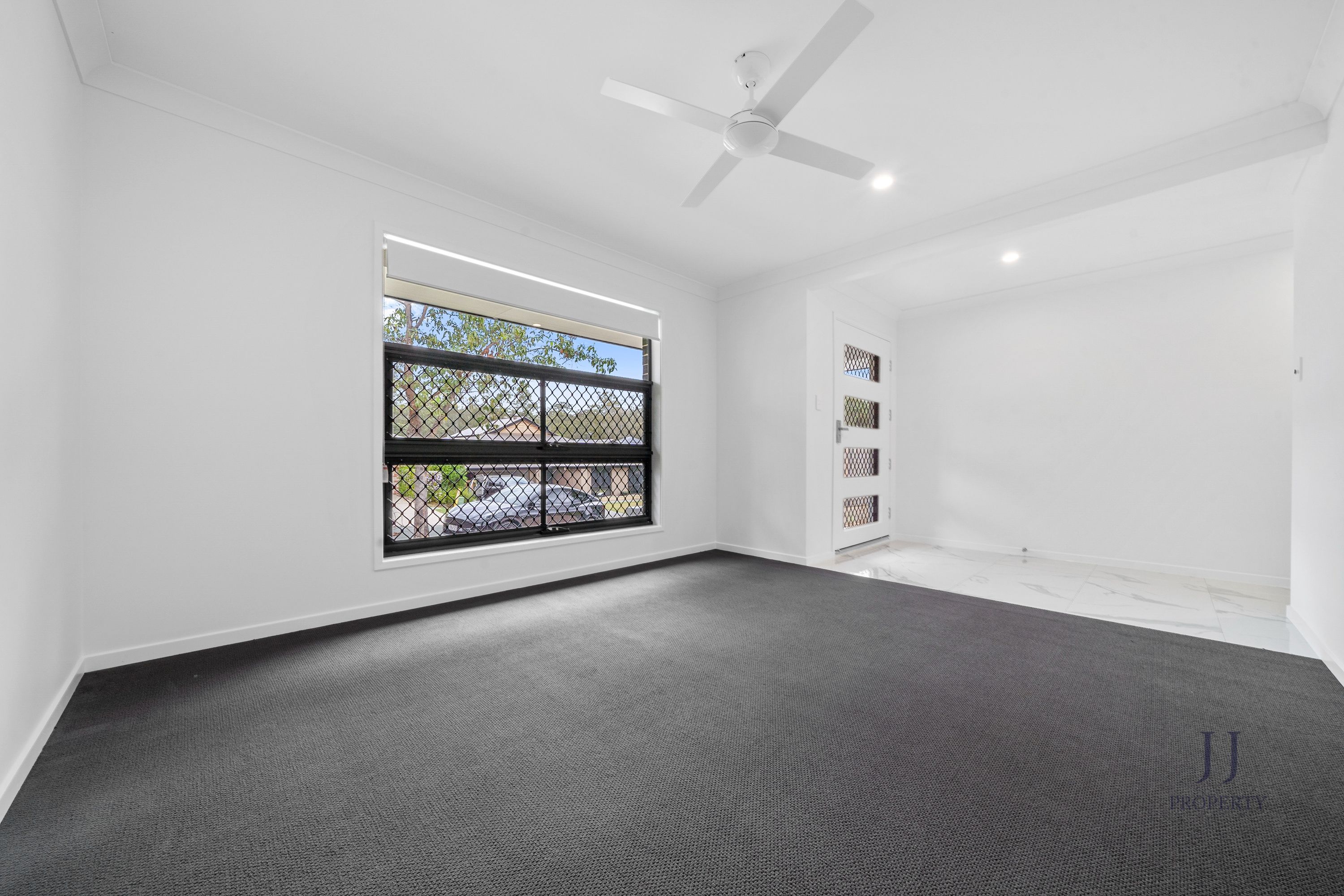 7 Glasswing St, Springfield Lakes - Thumbnail 2
