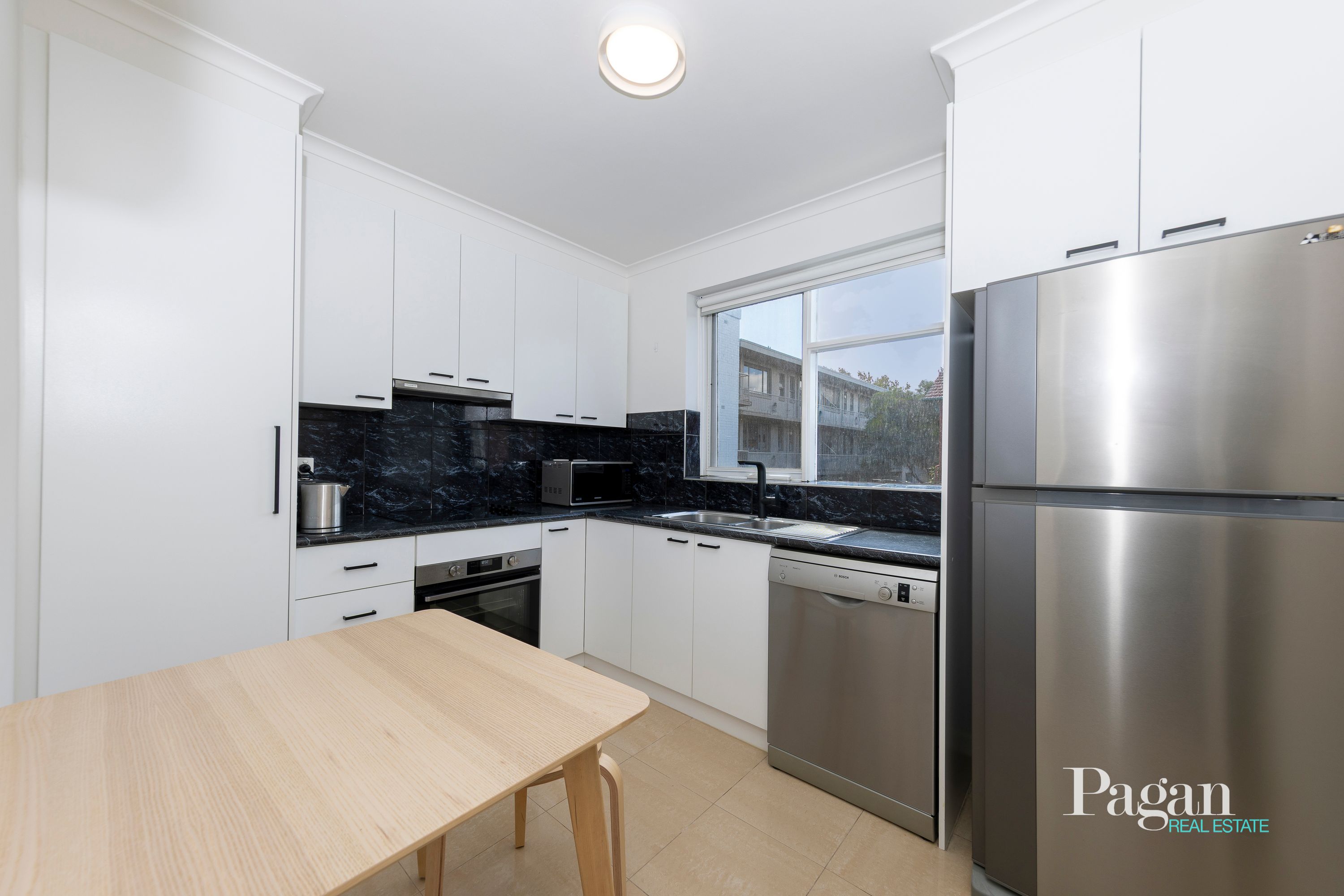 5/2 Alfriston Street, Elwood - Thumbnail 3