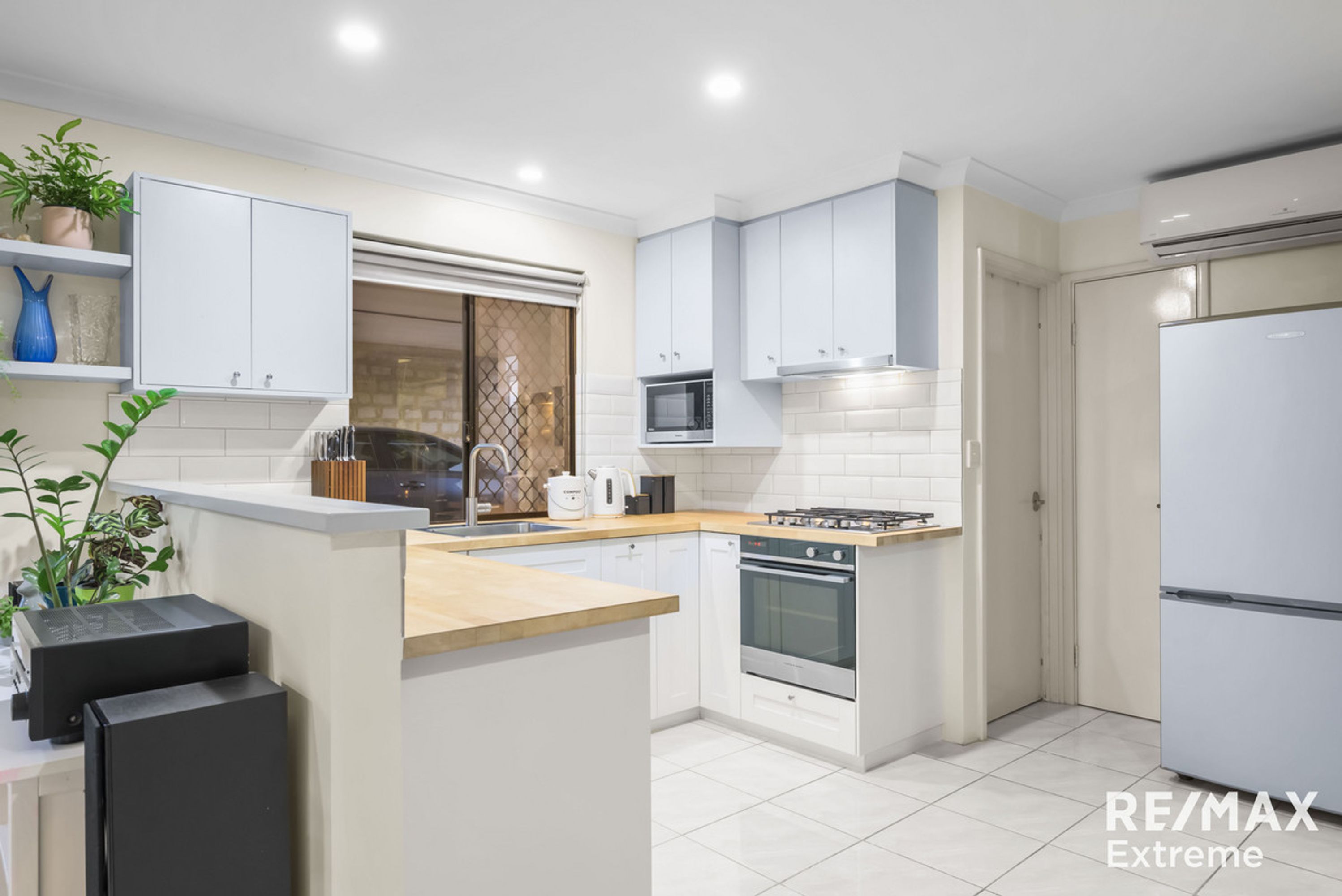 10/10/27 Woodloes Street, Cannington - Thumbnail 7