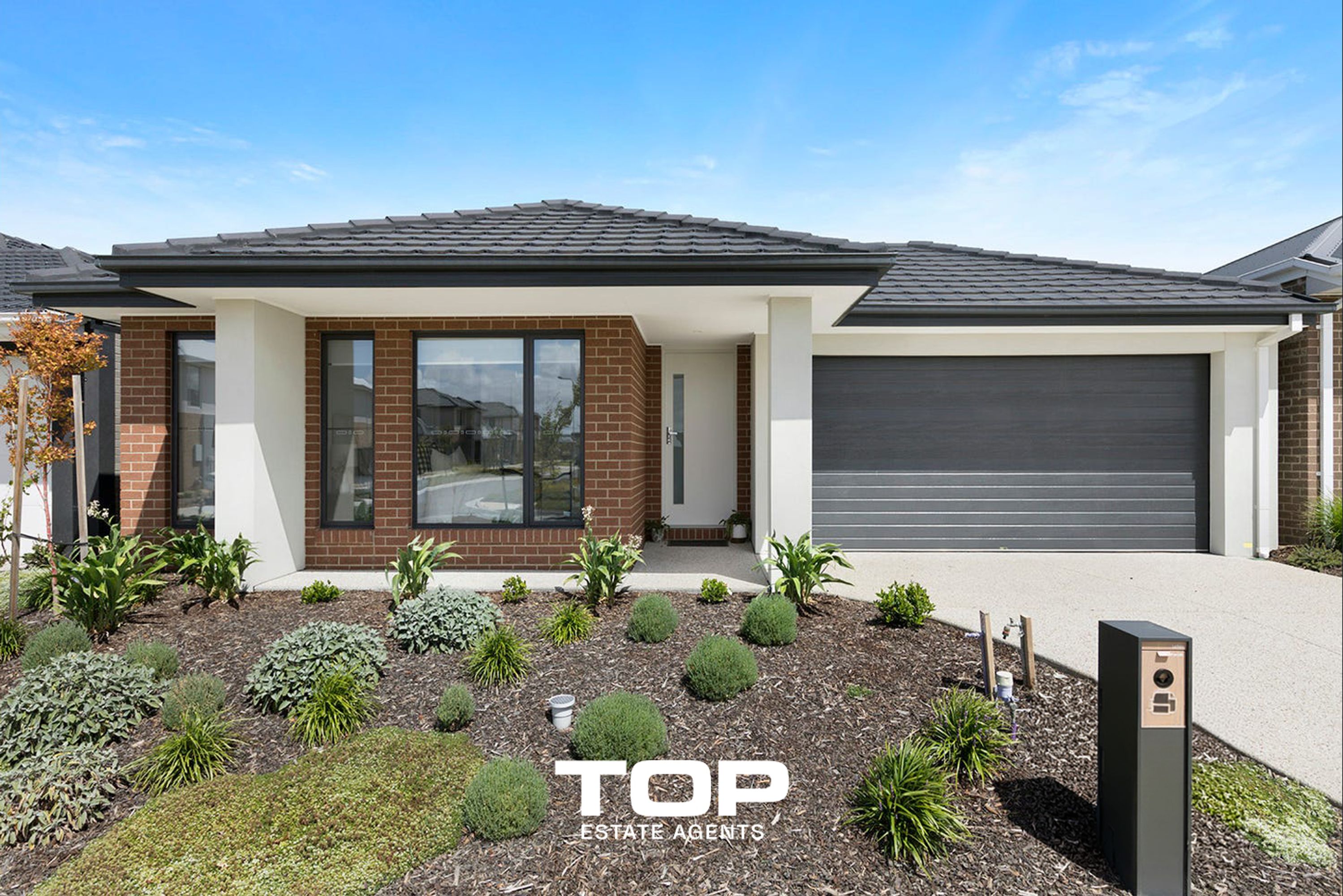 9 Choir Street, Clyde North - Thumbnail 2