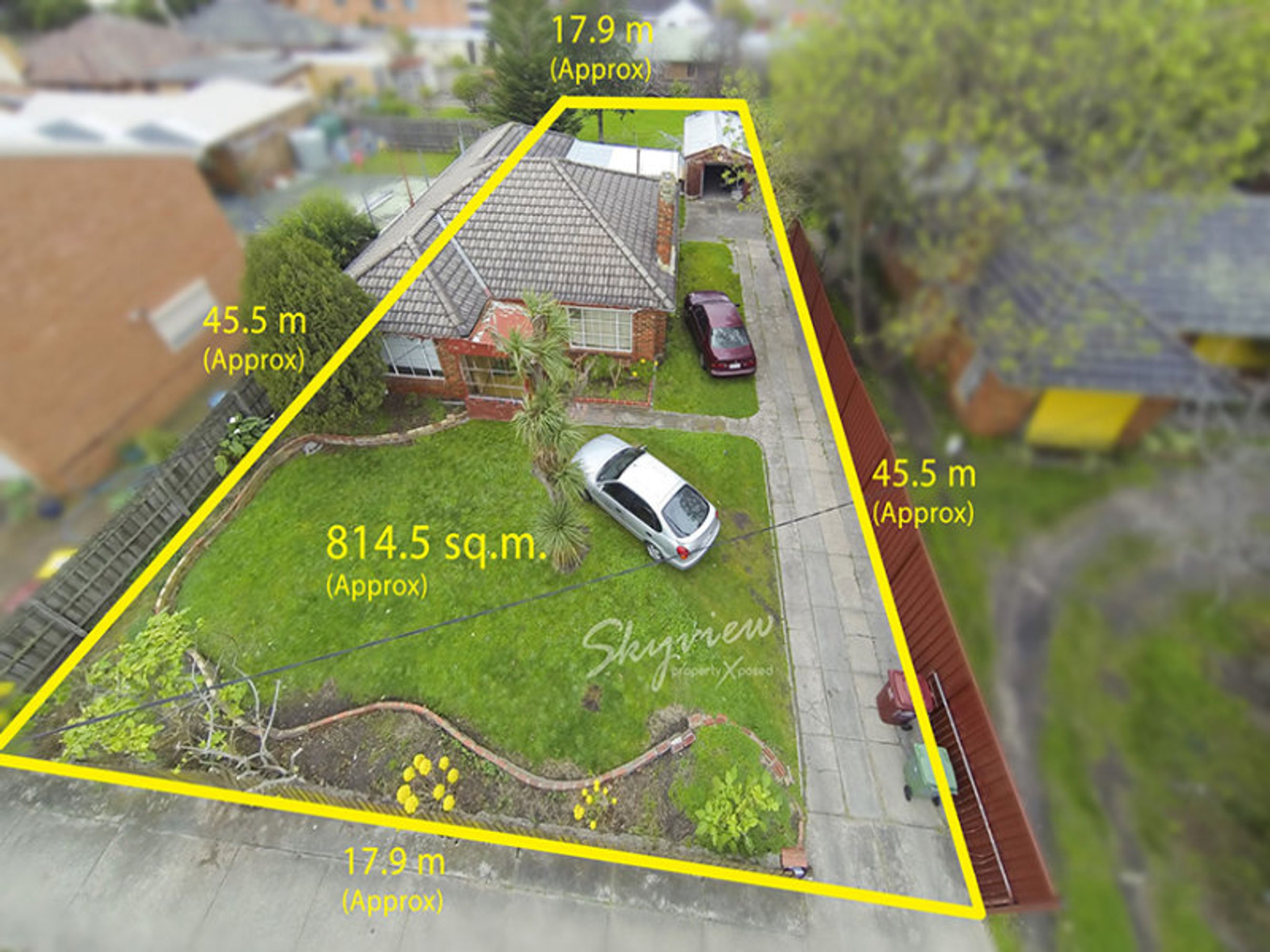 15 Victoria Avenue, Springvale - Image 1