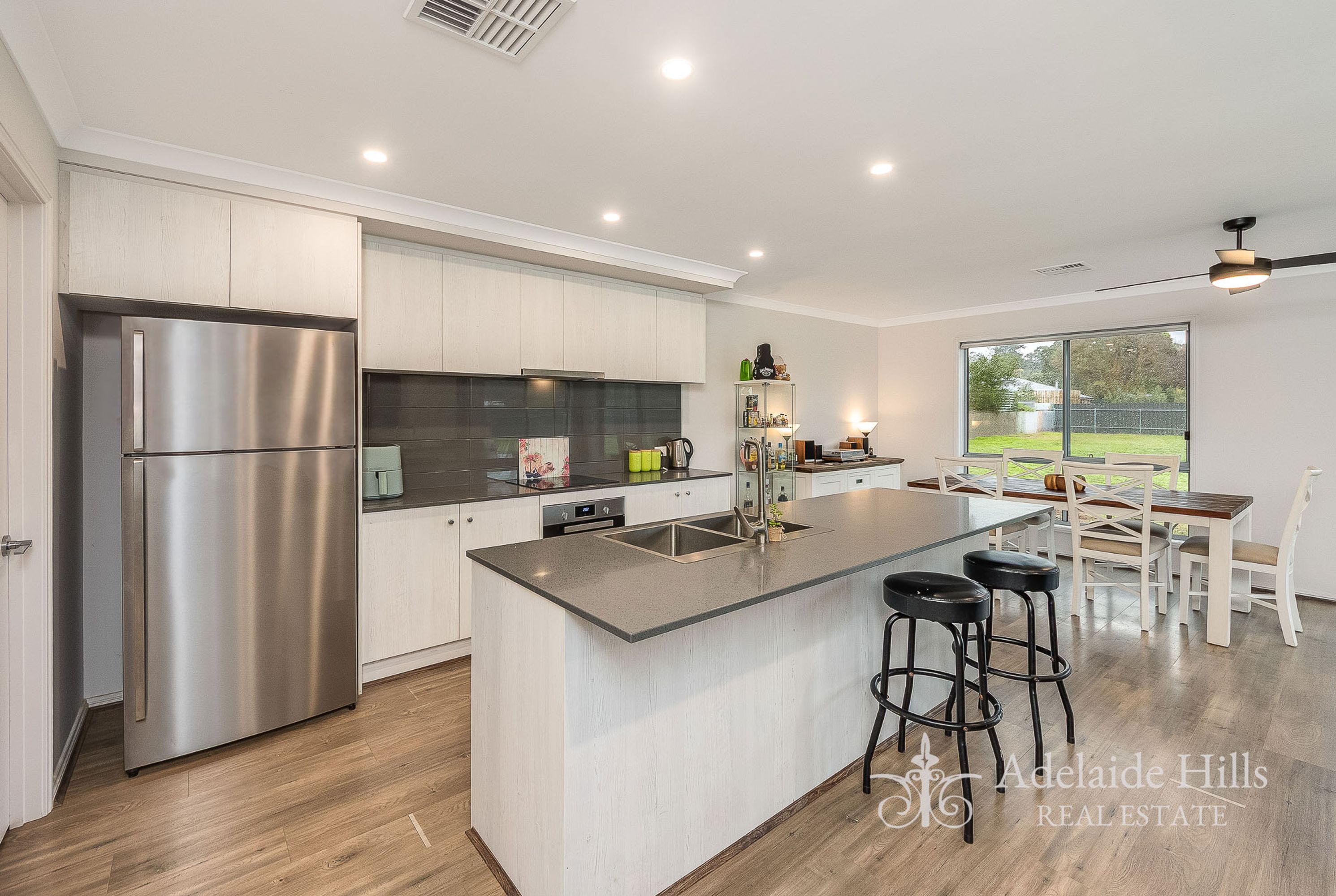 8 Todd Street, Macclesfield SA 5153, Macclesfield - Thumbnail 3