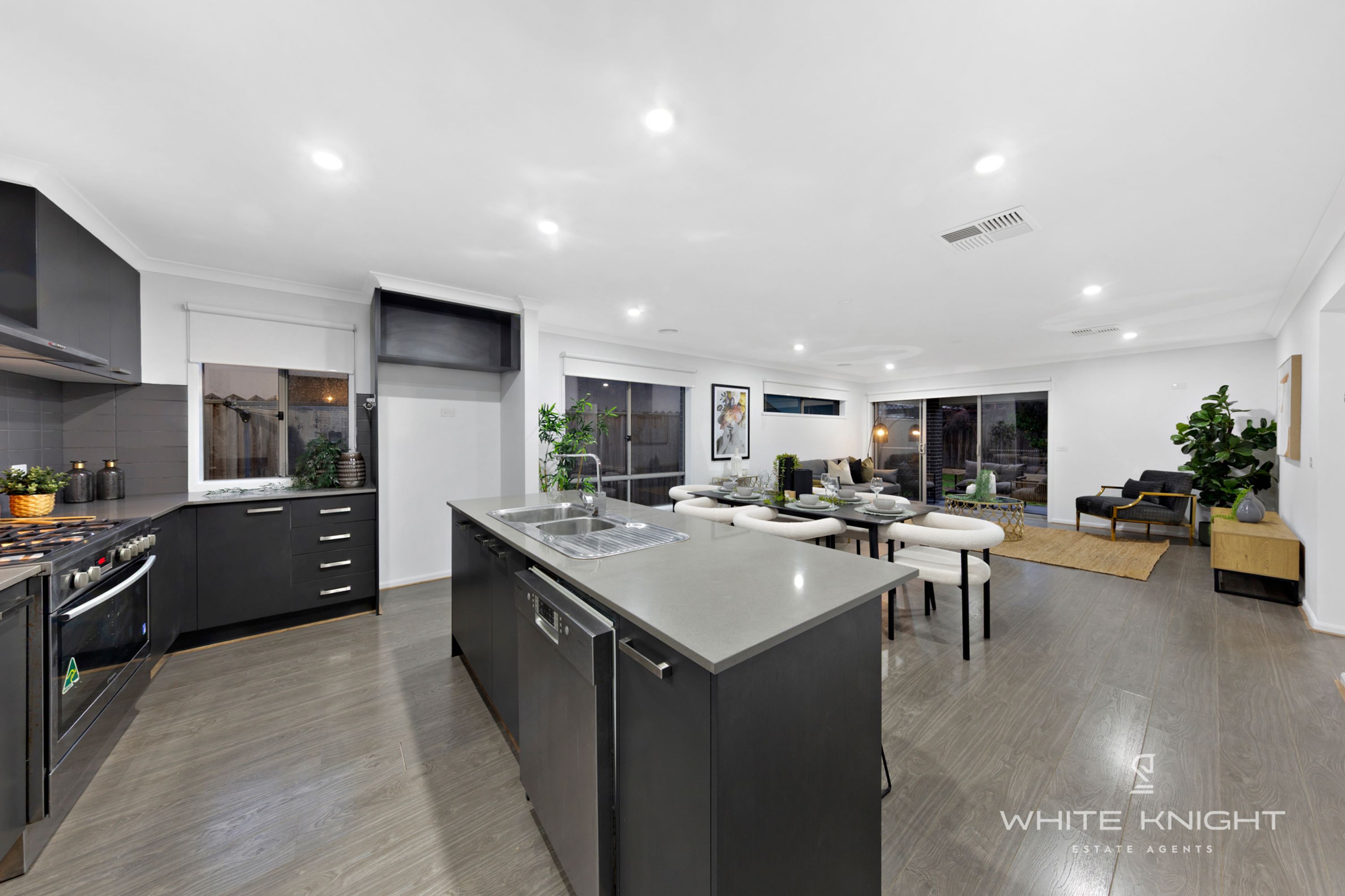 5 Aubisque Close, Fraser Rise VIC 3336, Fraser Rise - Thumbnail 4