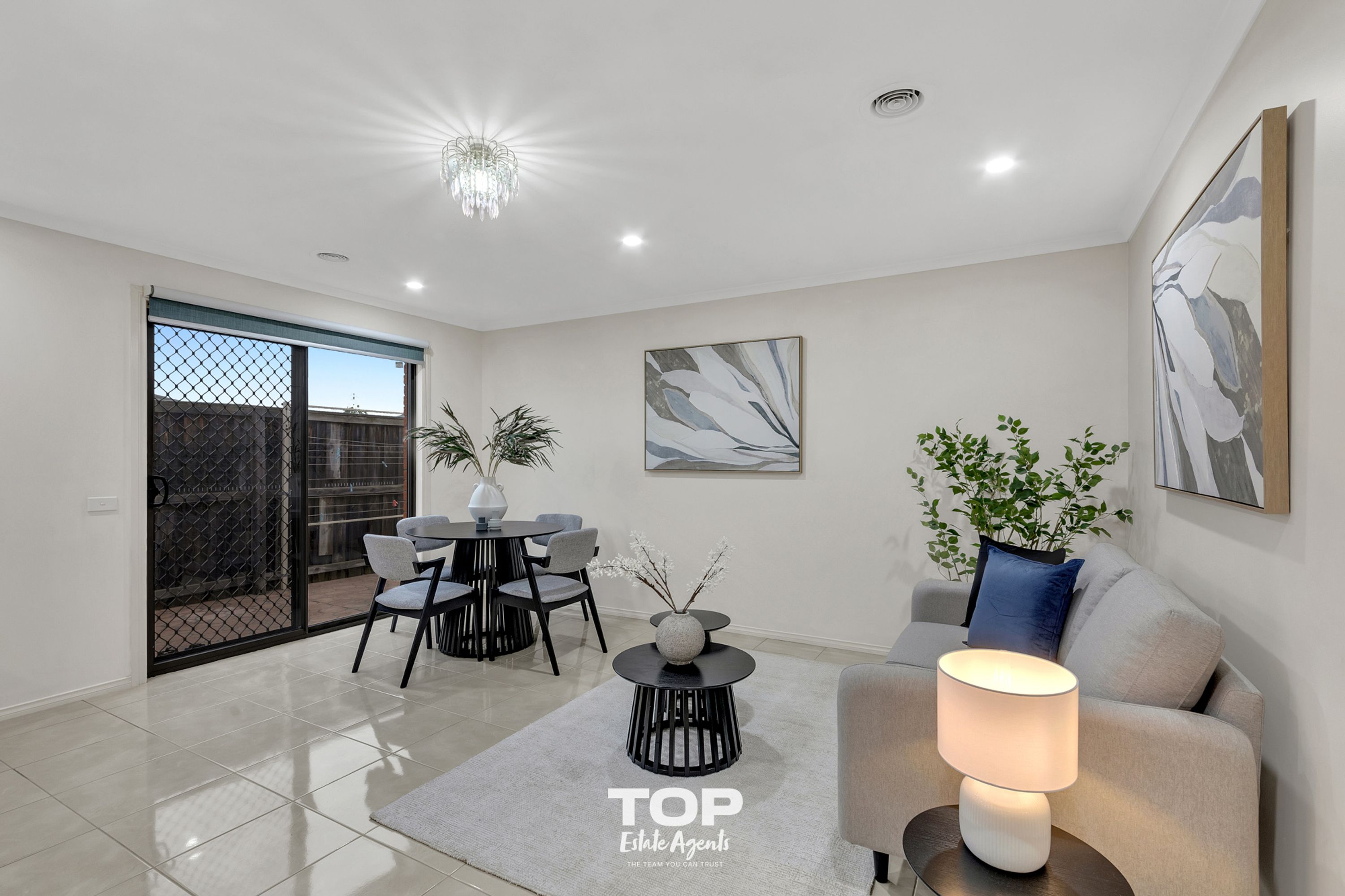 12 Danae Place, Cranbourne West - Thumbnail 5
