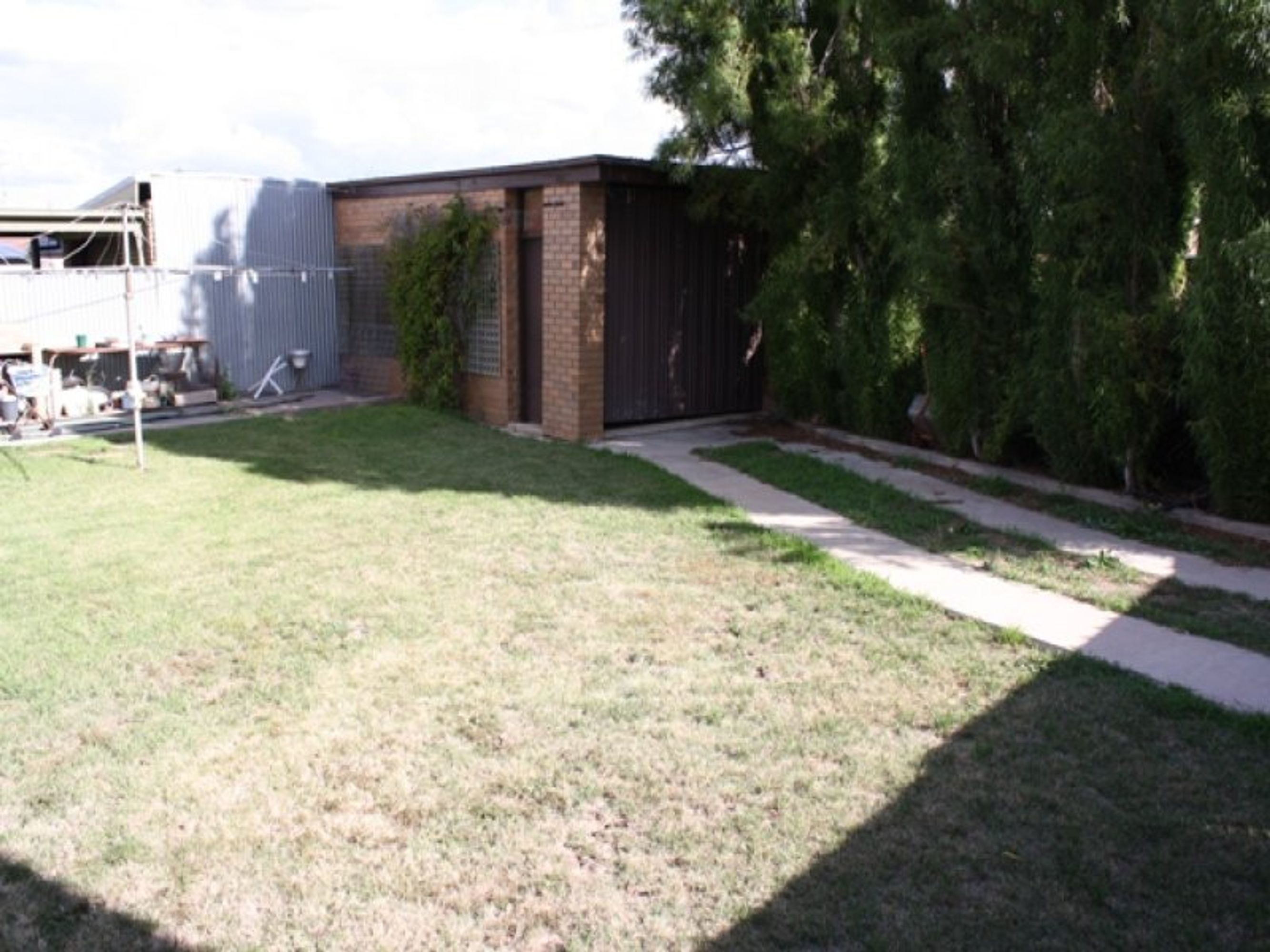 6 Drummond Street, Horsham VIC 3400, Horsham - Thumbnail 2