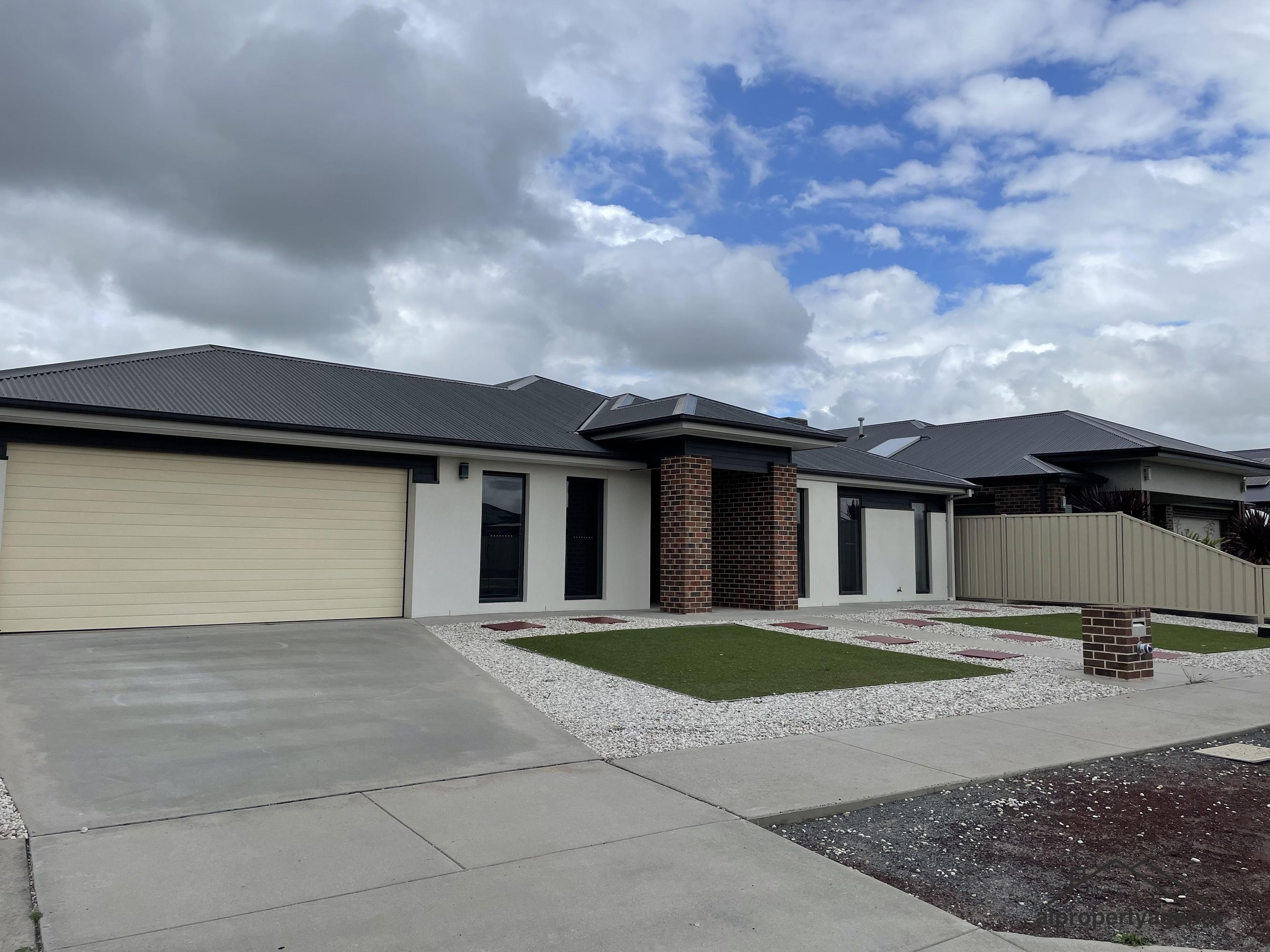 14 Luker Street, Horsham, VIC 3400, Horsham - Thumbnail 3