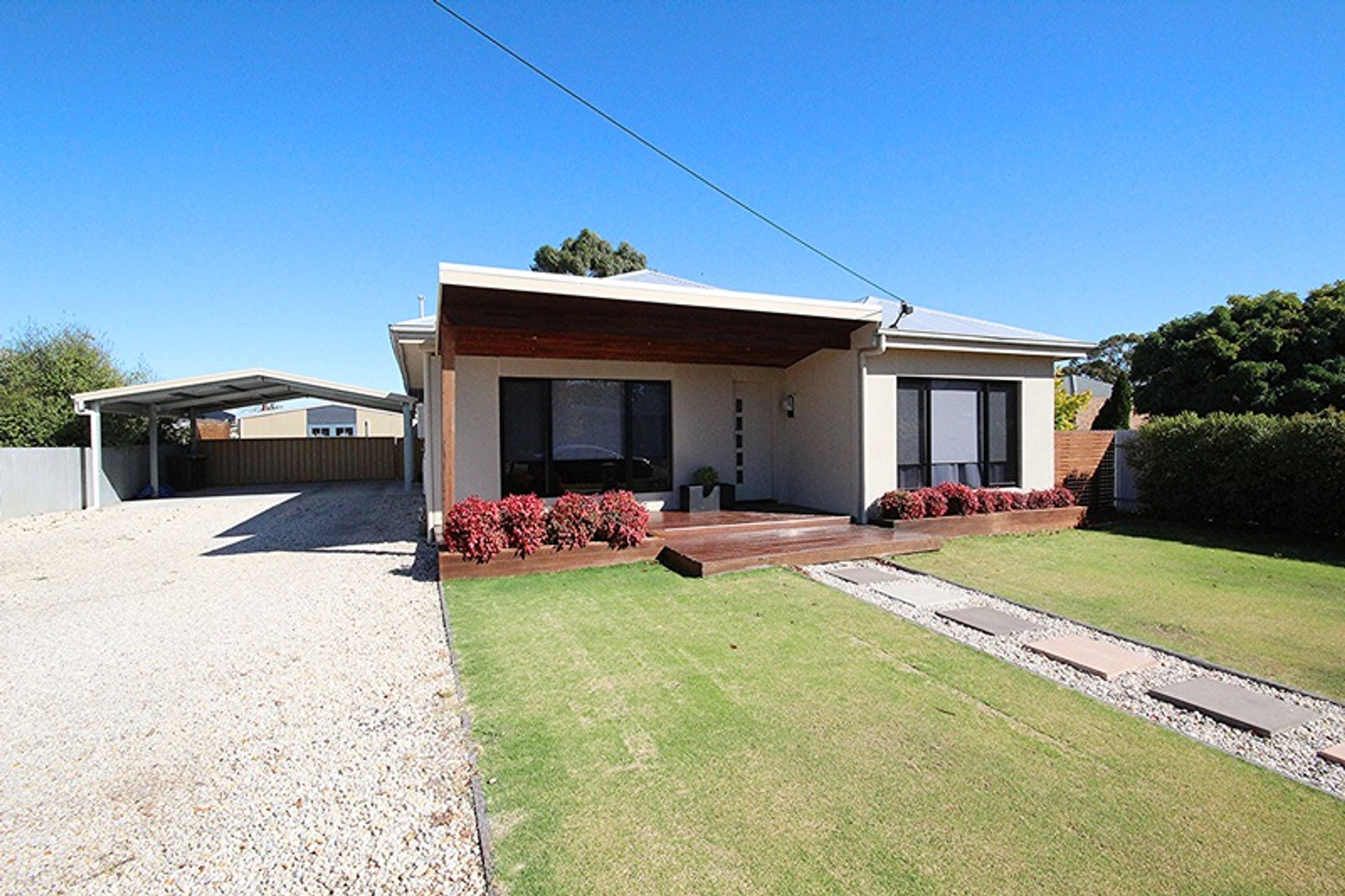 25 Bradshaw Street, Horsham VIC 3400, Horsham - Thumbnail 2