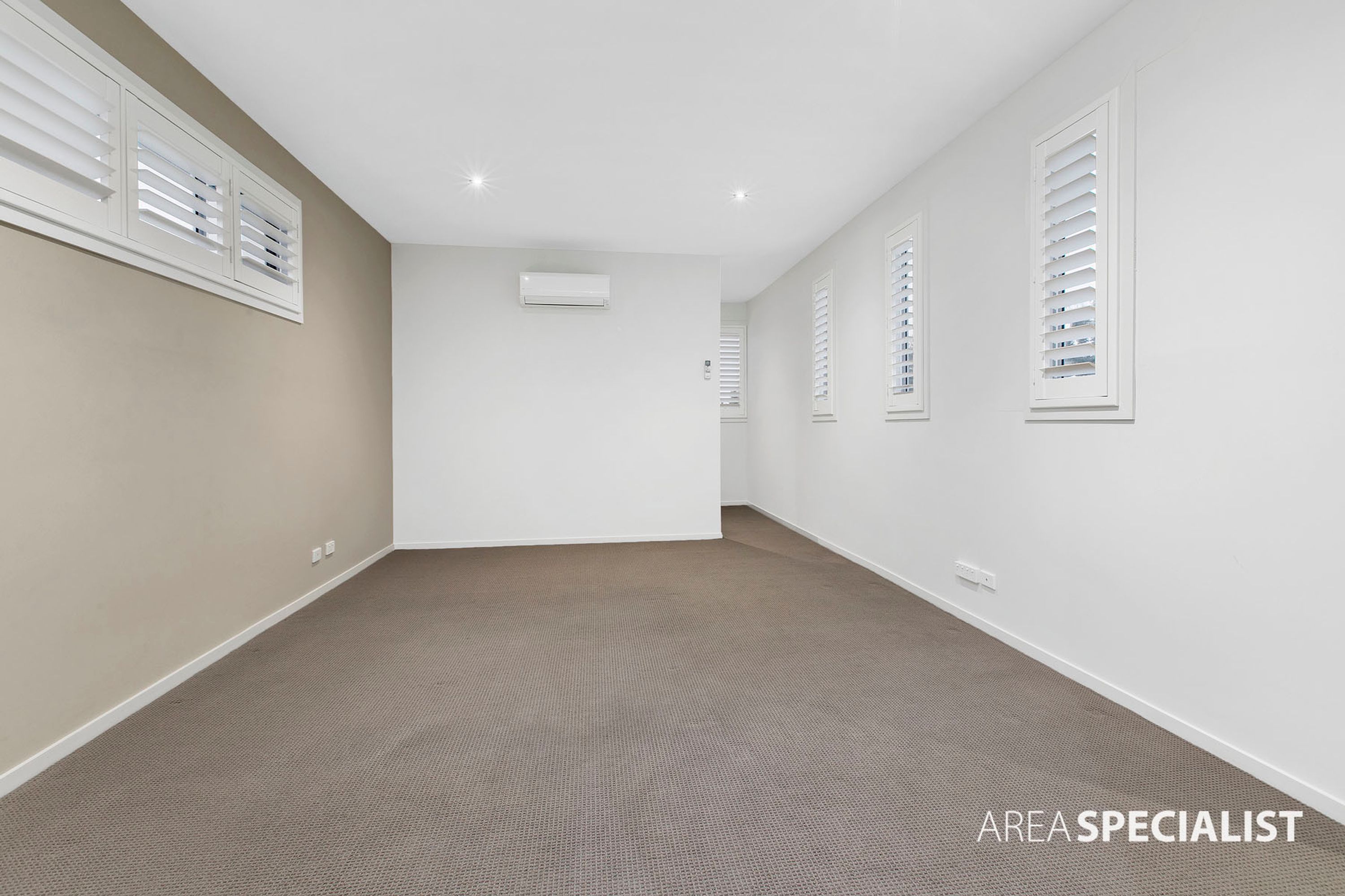 28 Woodward Way, Caroline Springs VIC 3023, Caroline Springs - Thumbnail 7