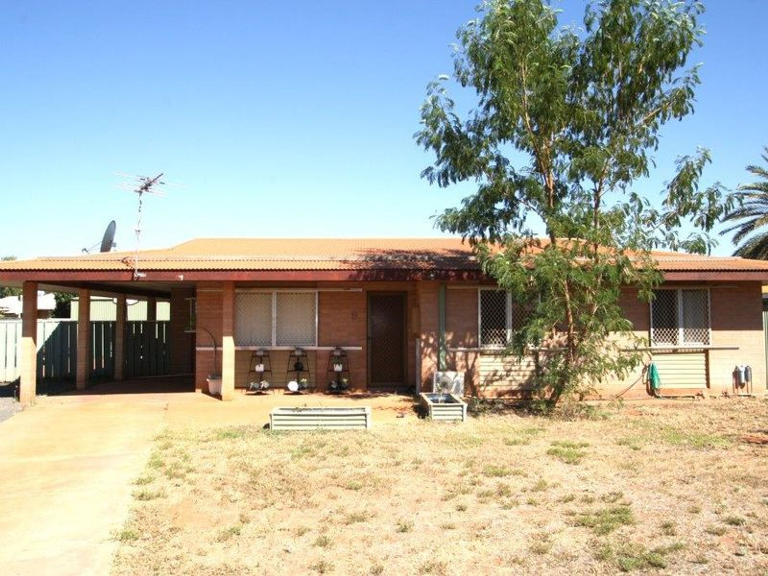 9 Hollings Place, South Hedland, South Hedland - Thumbnail 2