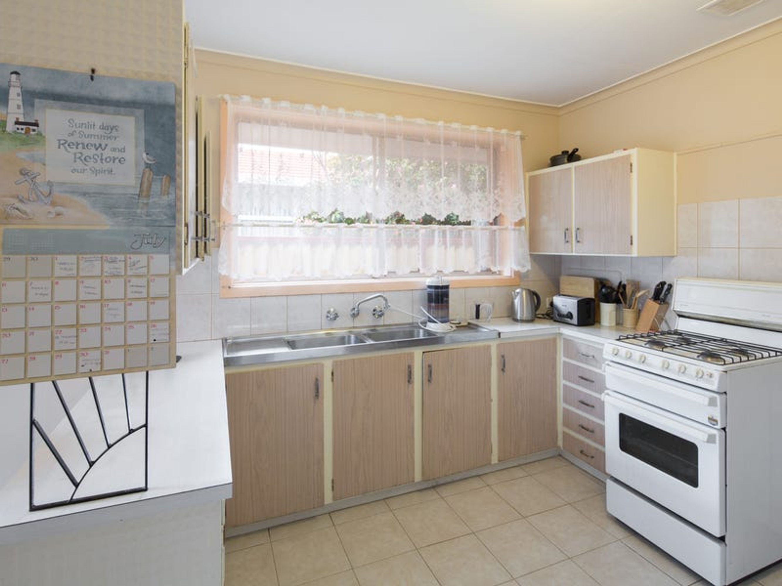 28 Hilton Avenue, Springvale - Thumbnail 4