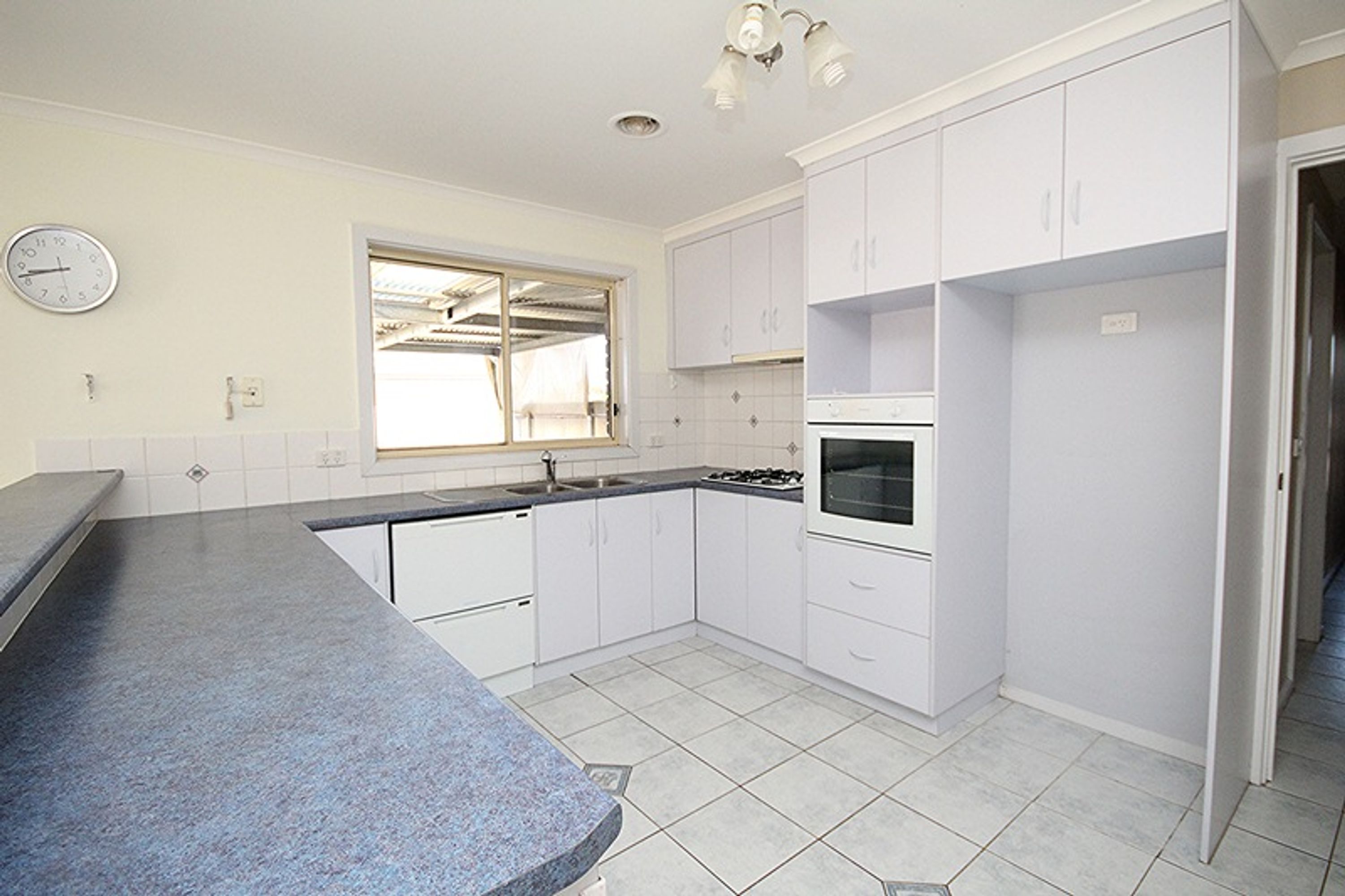 20 Burnlea Drive, Horsham VIC 3400, Horsham - Thumbnail 2