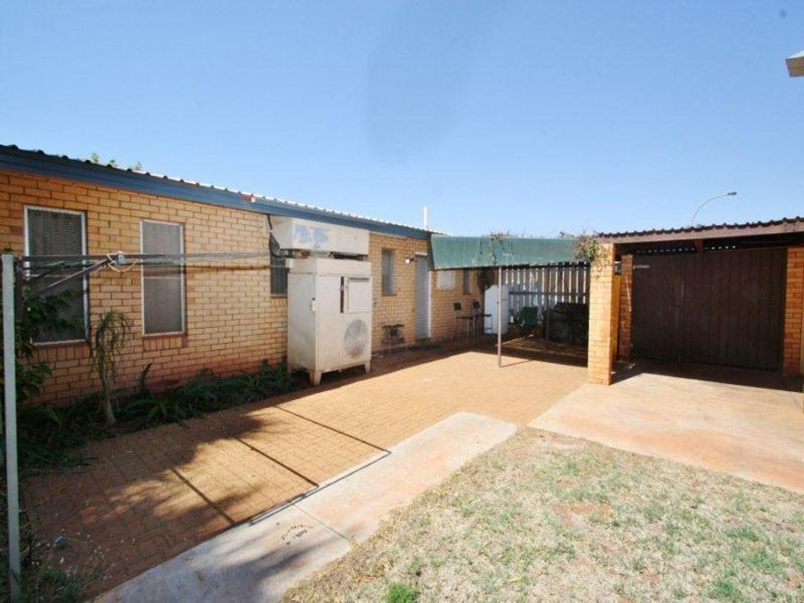 18 Cowrie Way, South Hedland, South Hedland - Image 1