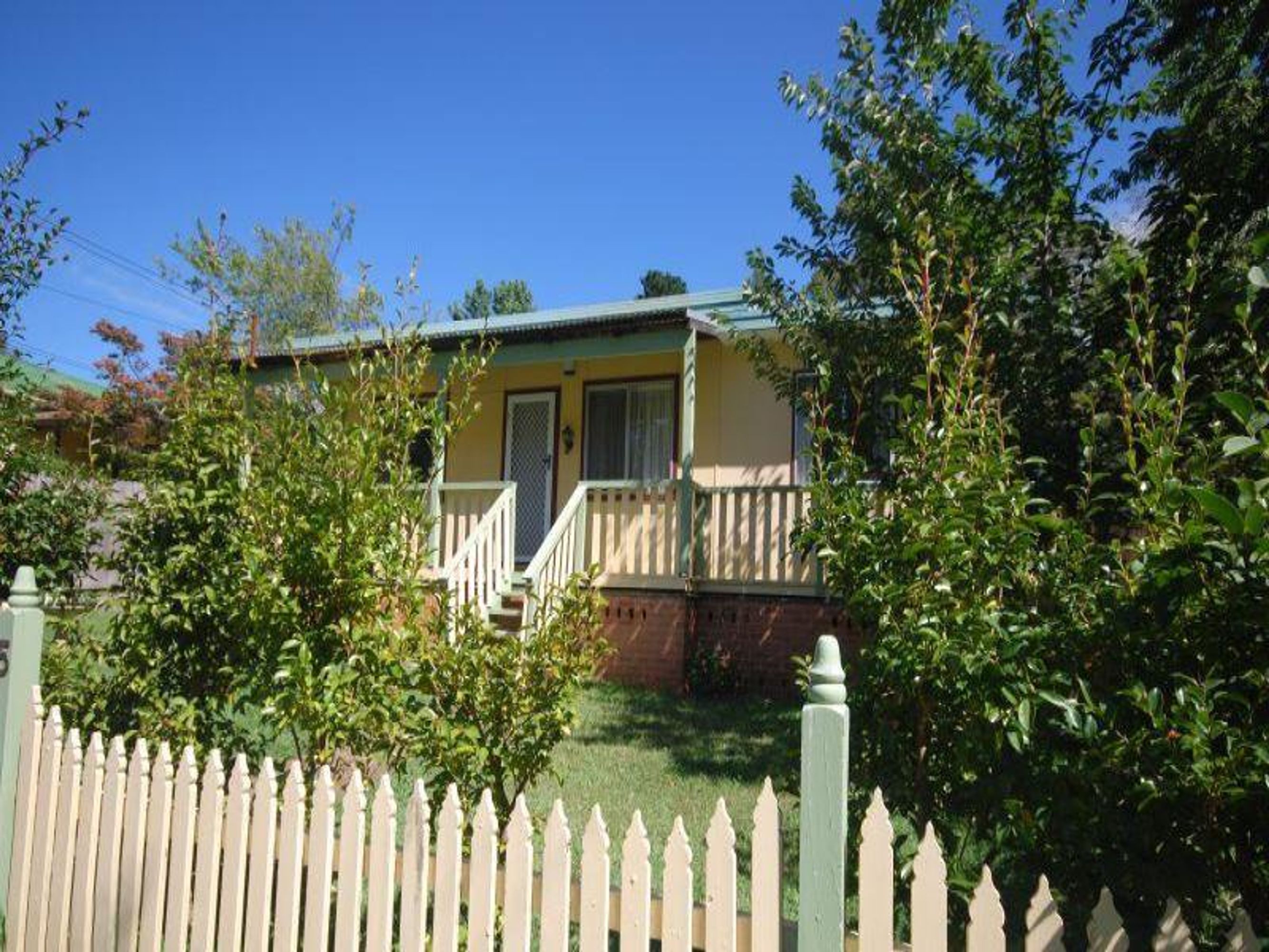 5 Mitchell St, Wentworth Falls - Image 1