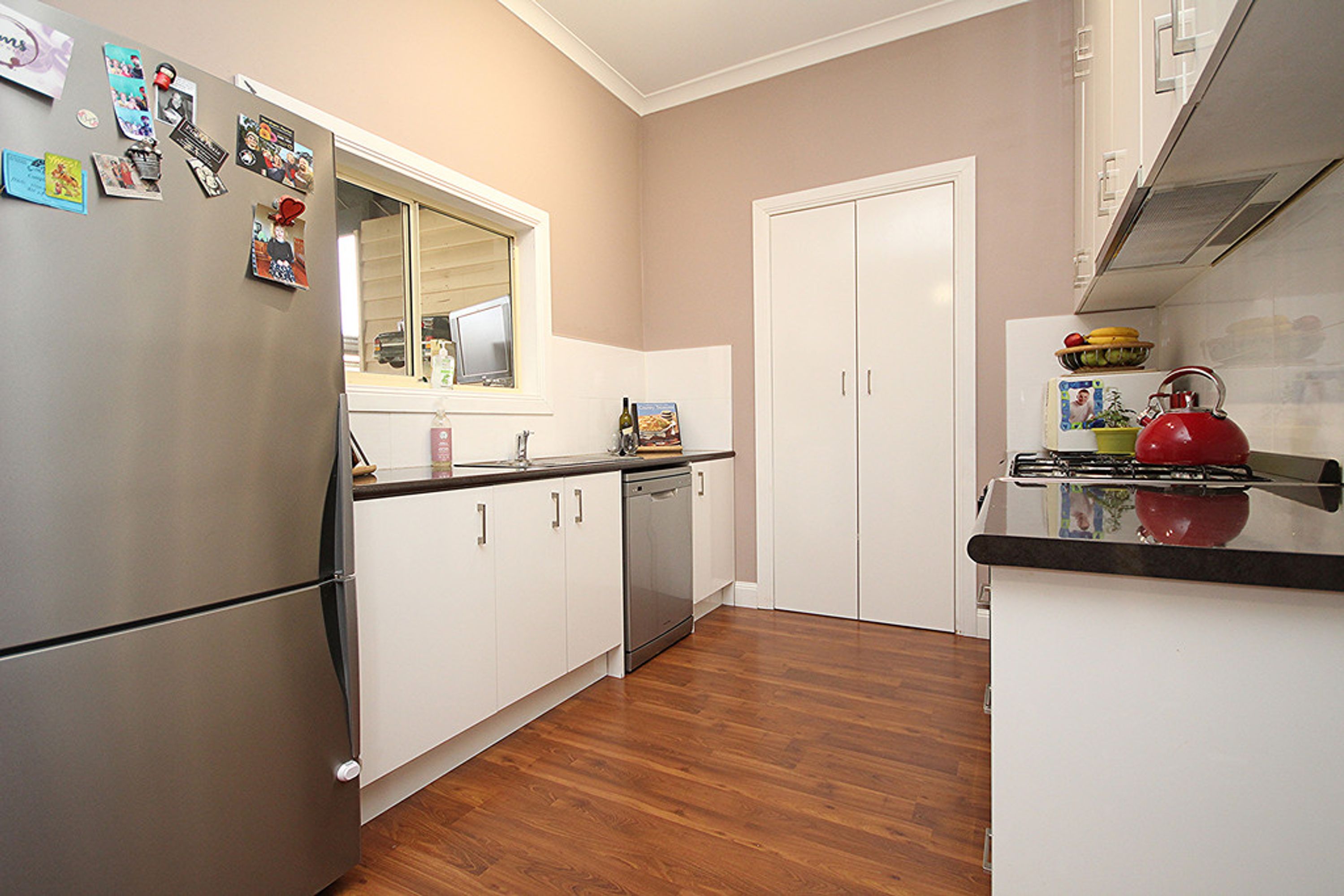 8 Railway Avenue, Horsham VIC 3400, Horsham - Thumbnail 4