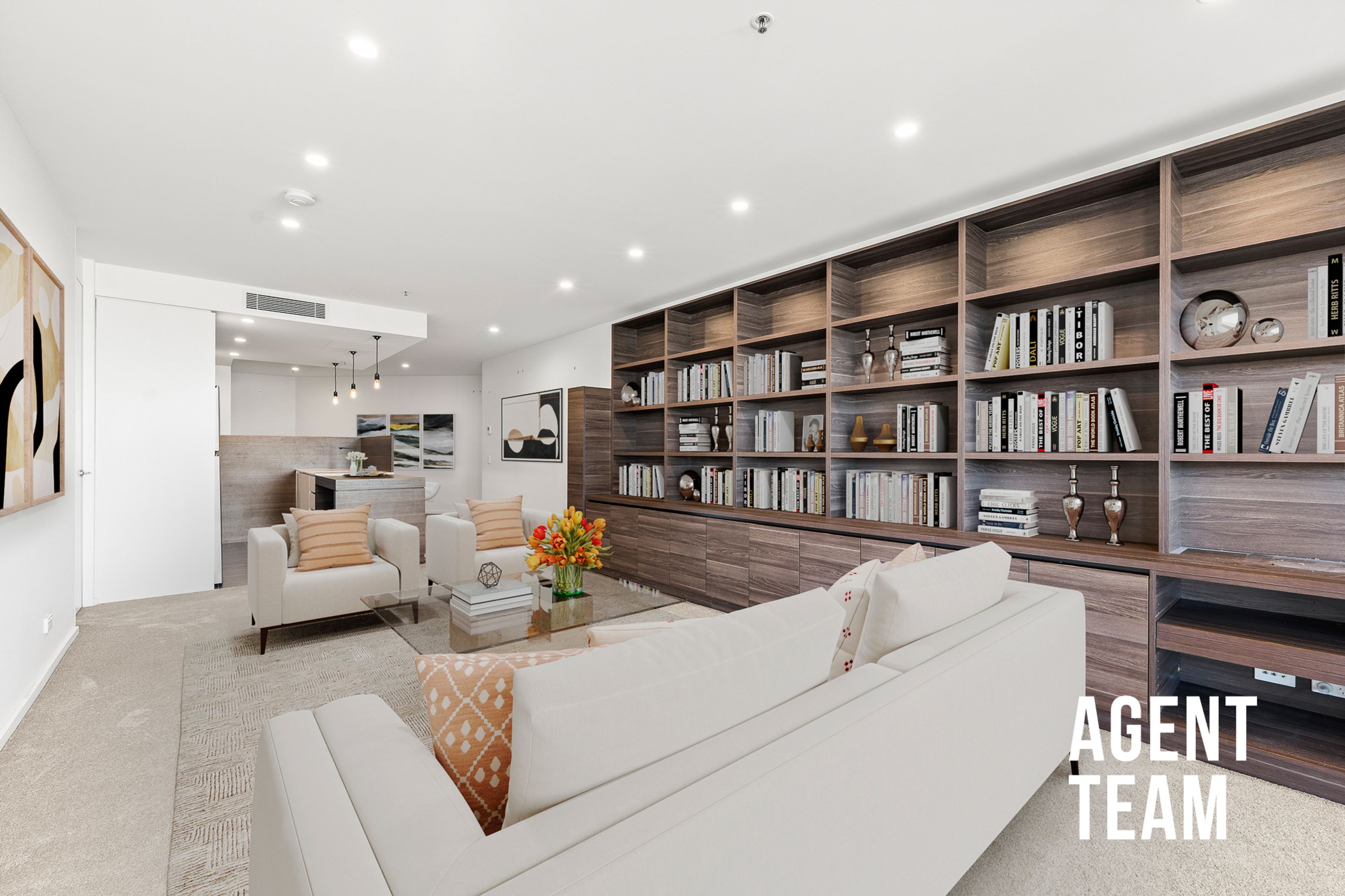 92/45 West Row, City - Thumbnail 3