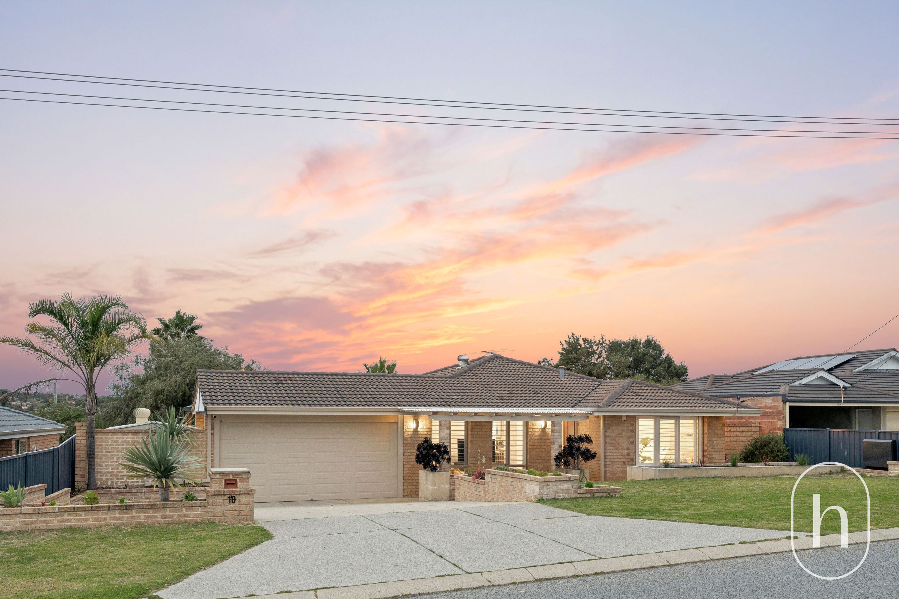 10 Cumberland Way, Beldon - Image 1