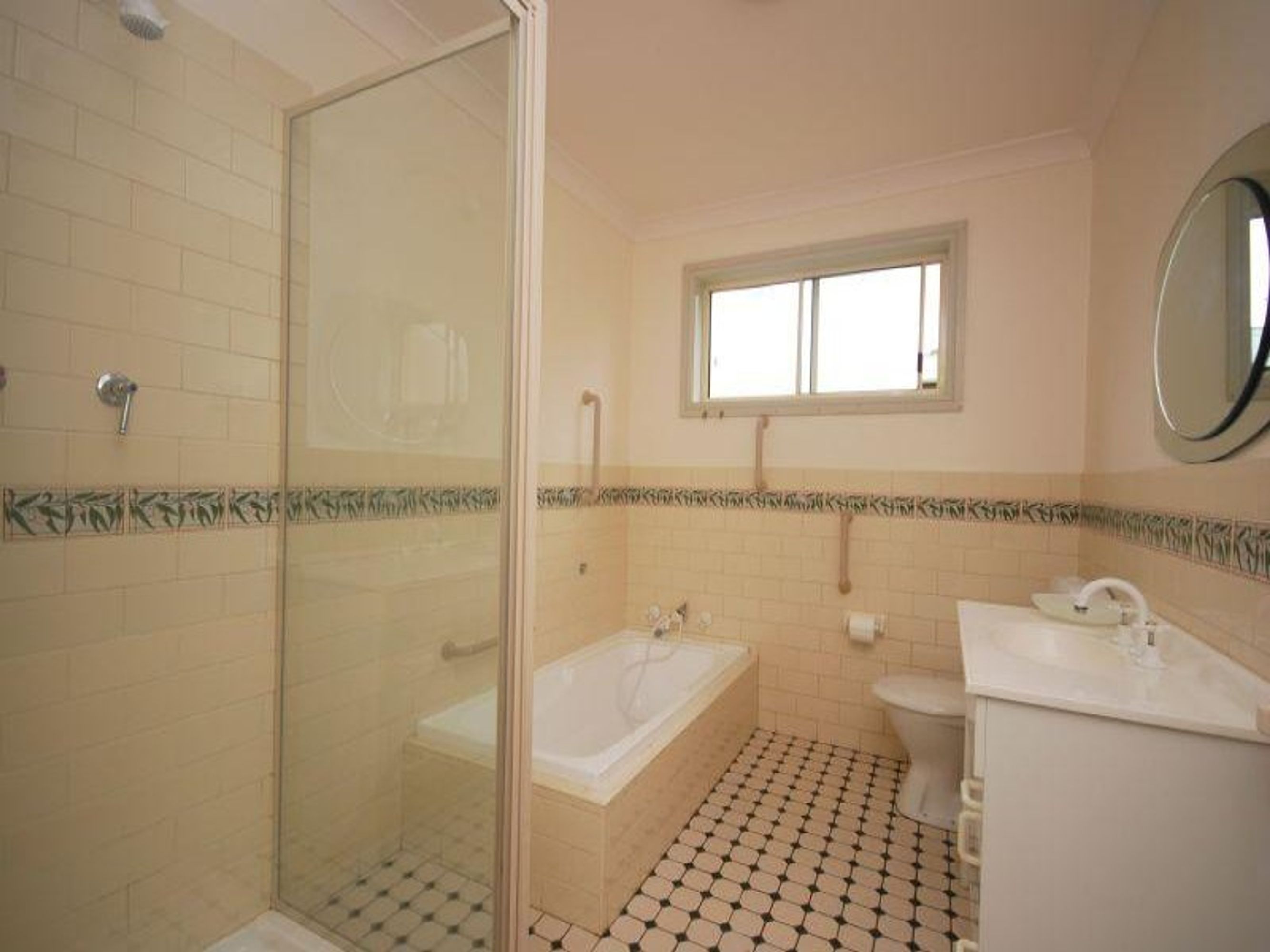 24 Trow Ave, Katoomba - Thumbnail 7