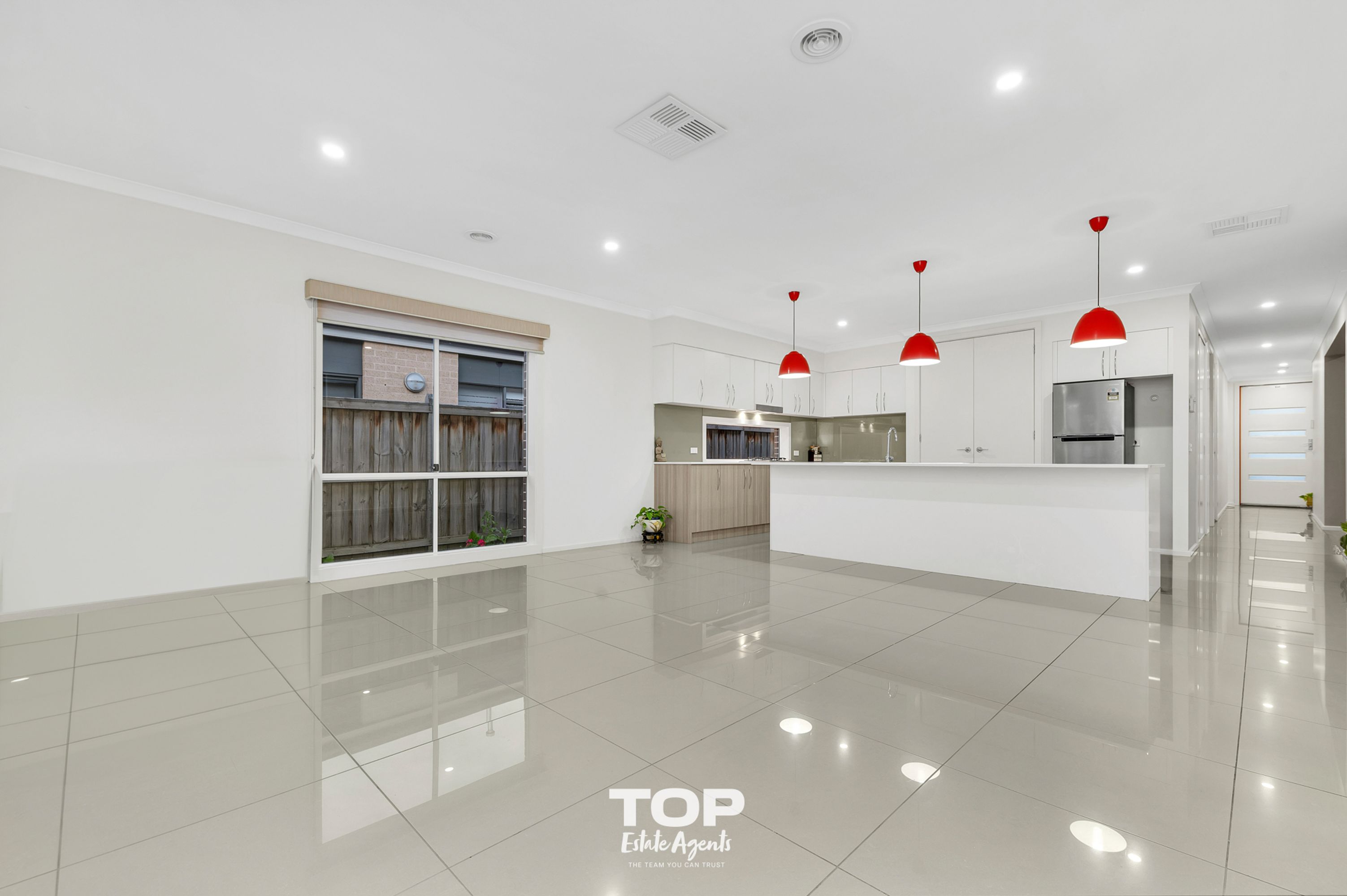 19 Crepe Avenue, Cranbourne West - Thumbnail 7