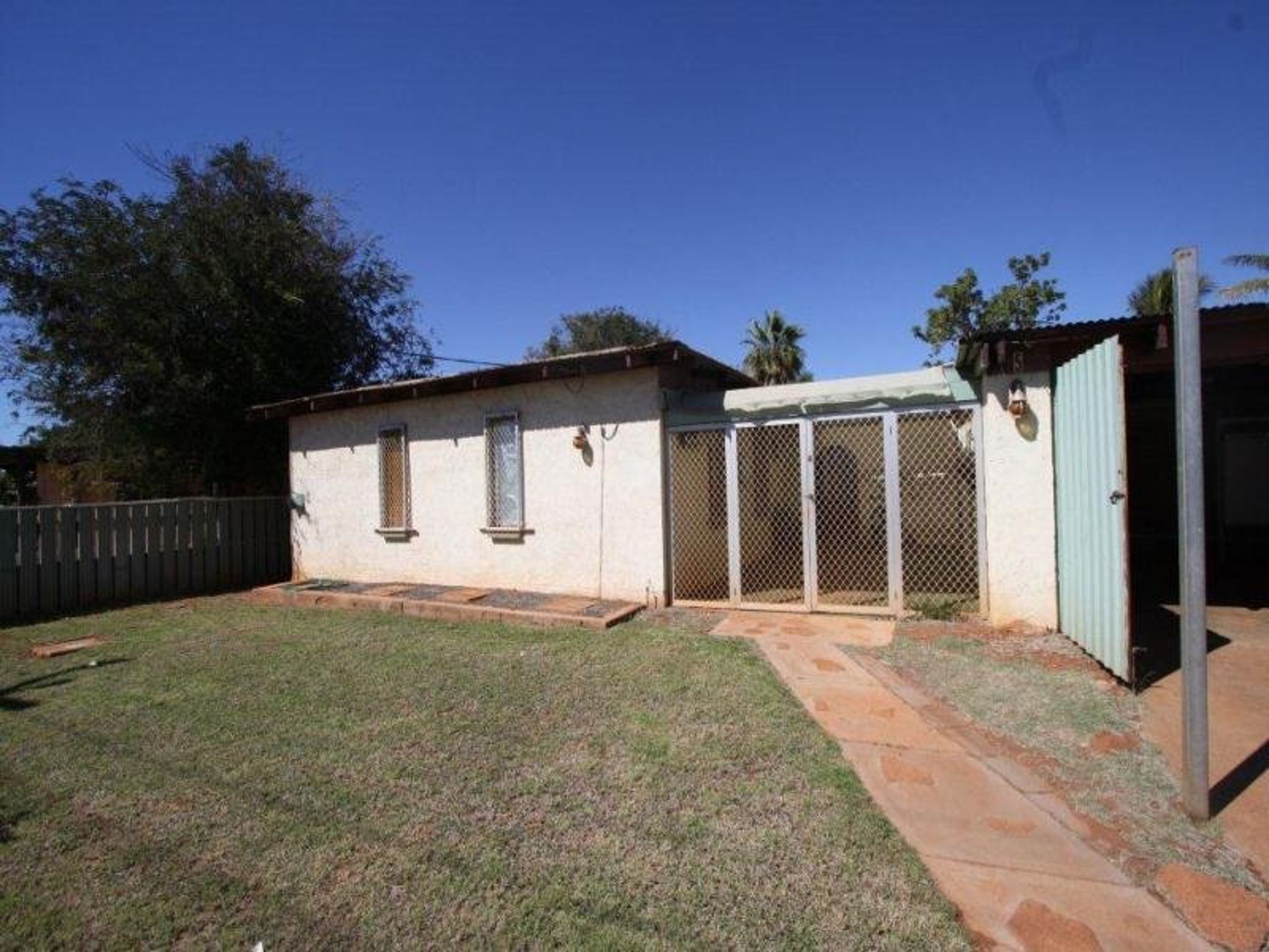 5 Boronia Close, South Hedland, South Hedland - Image 1
