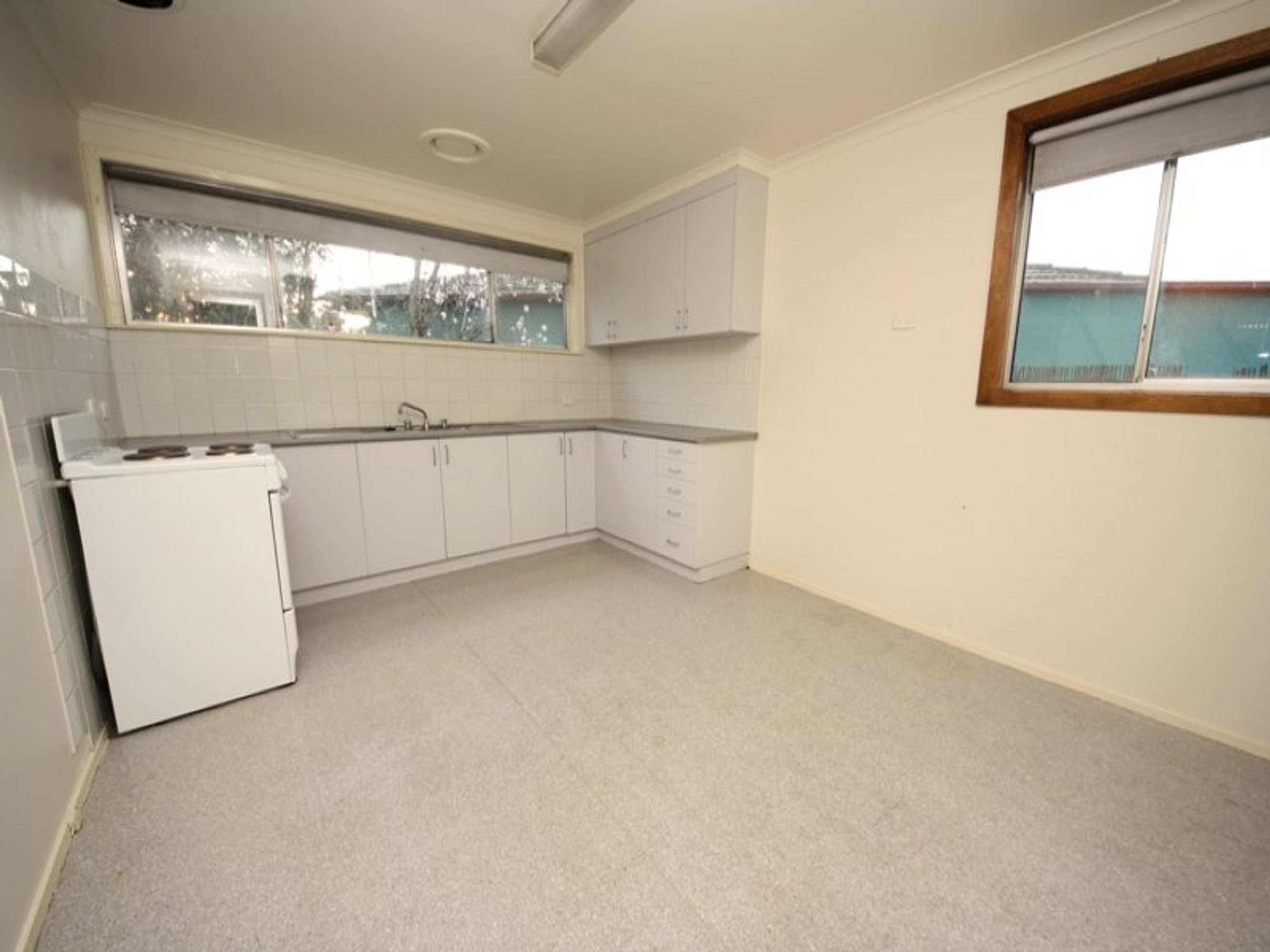 80 Albert Street, Horsham VIC 3400, Horsham - Thumbnail 3