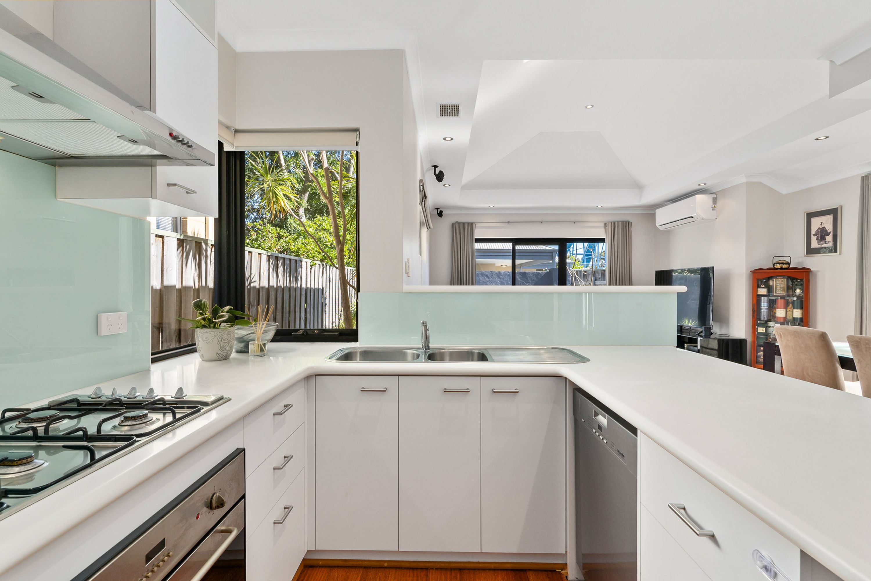 50A Second Avenue, Claremont - Thumbnail 8