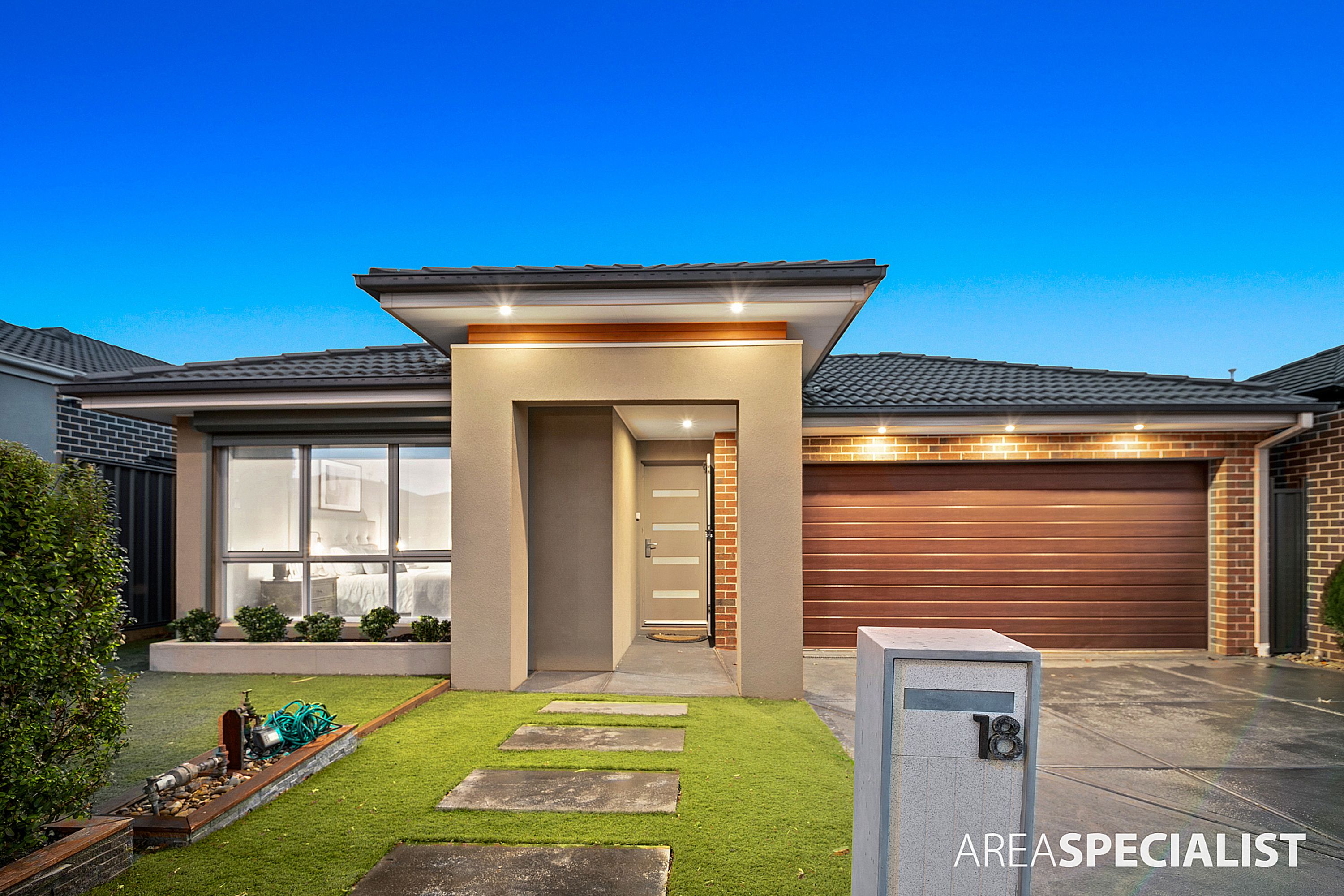 18 City Vista Court, Fraser Rise VIC 3336, Fraser Rise - Thumbnail 2