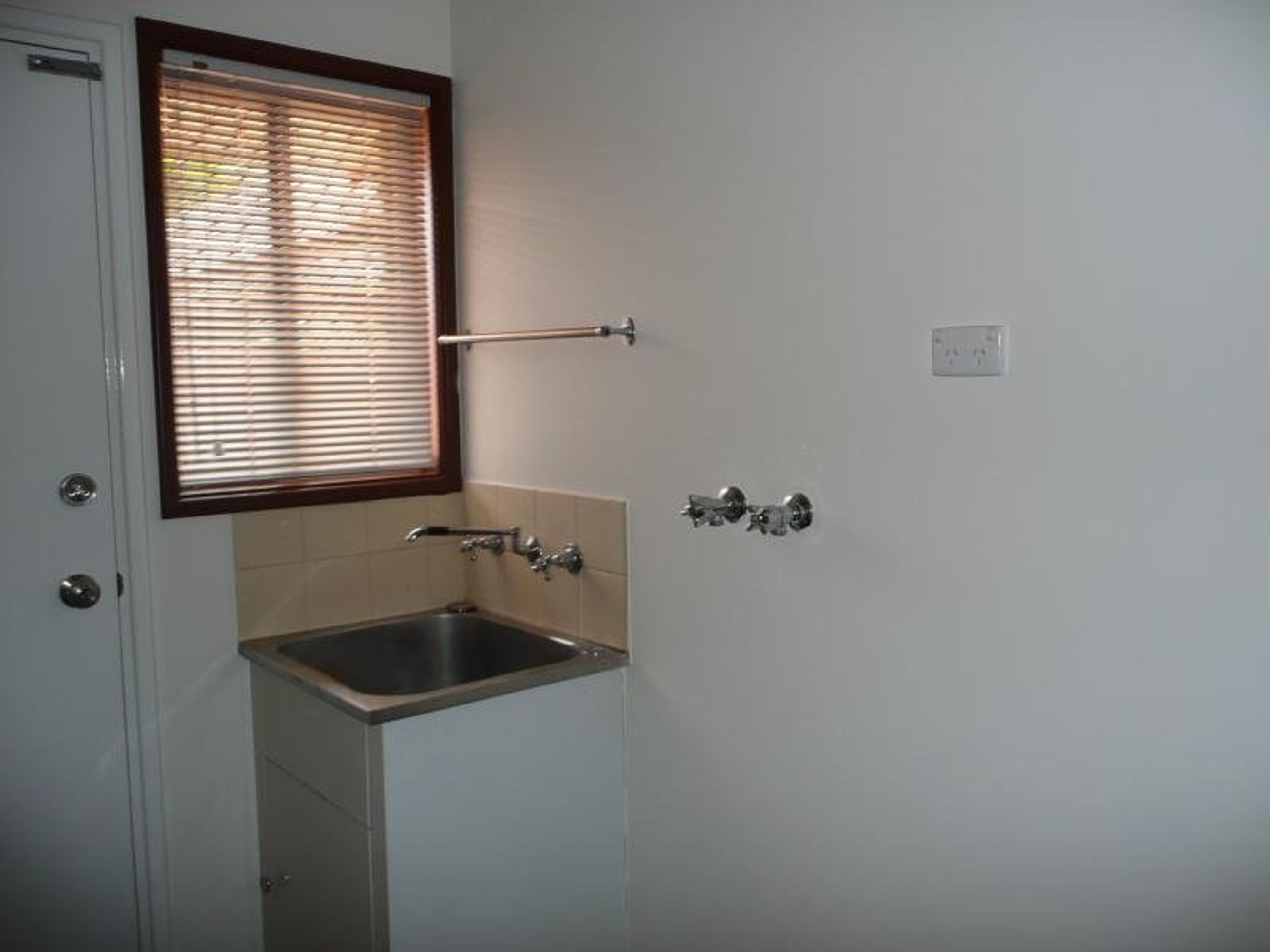 1 Boogalla Crescent, South Hedland, South Hedland - Thumbnail 6